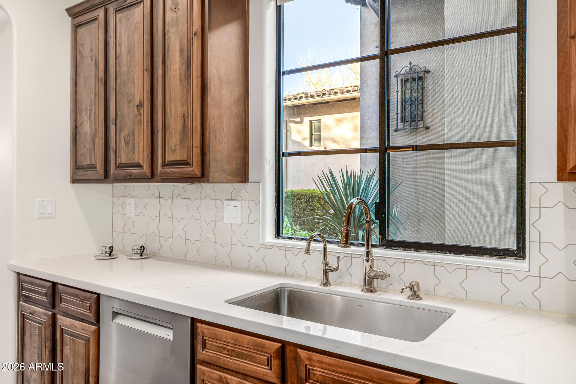 18650 N THOMPSON PEAK Parkway 1027