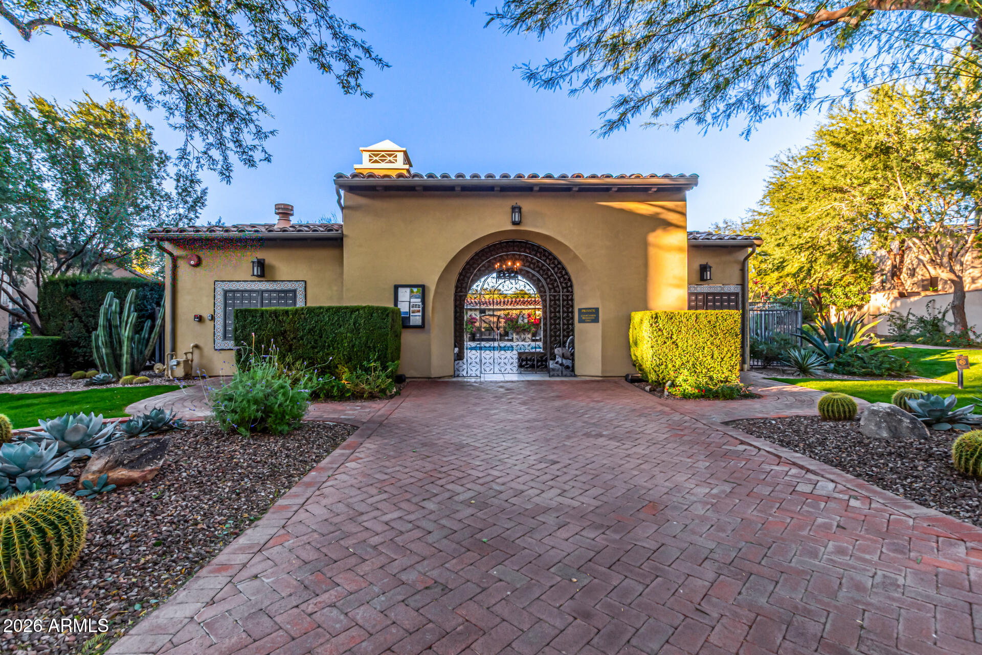 18650 N THOMPSON PEAK Parkway 1027