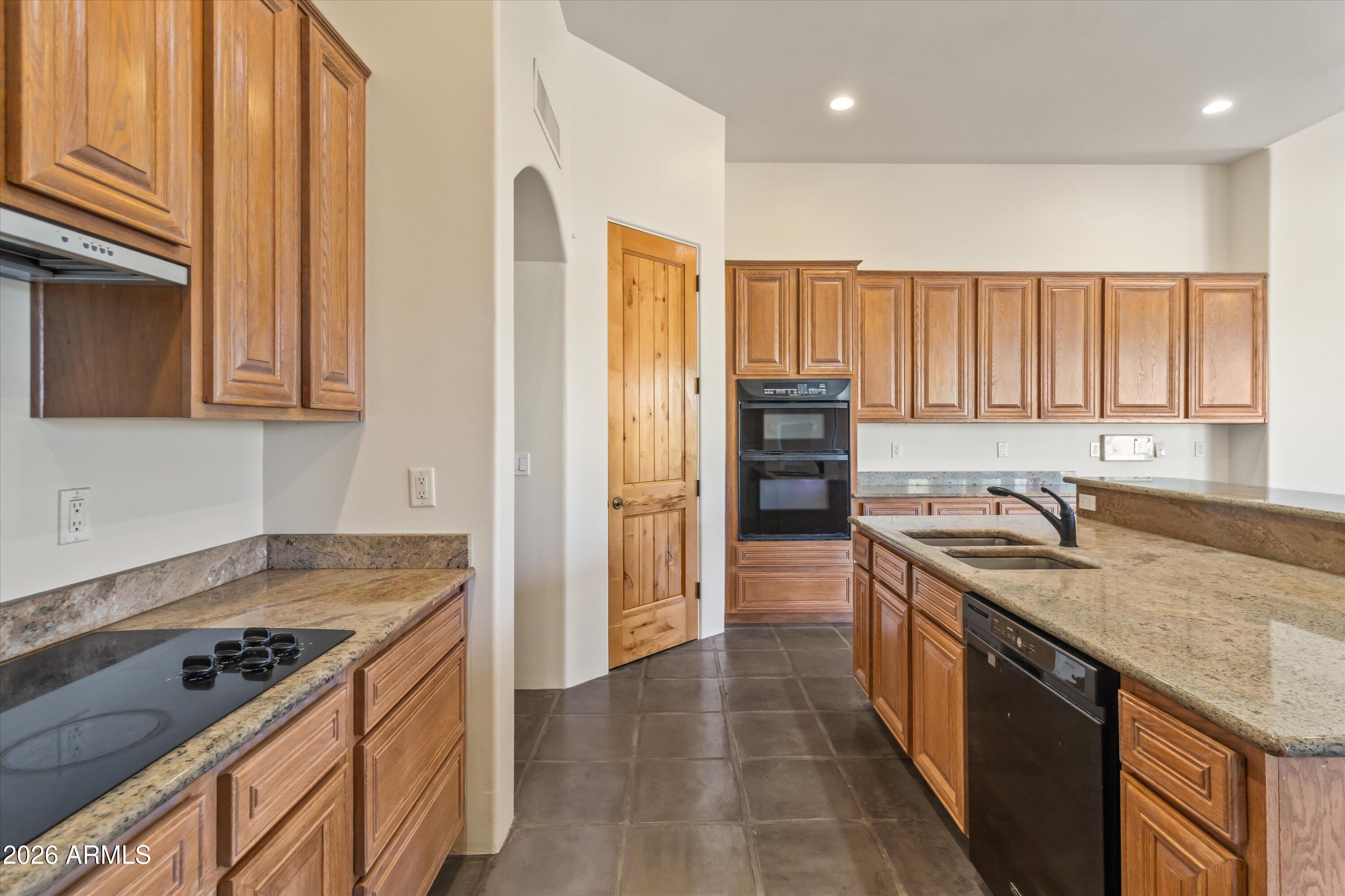 10600 E CORDOVA Street