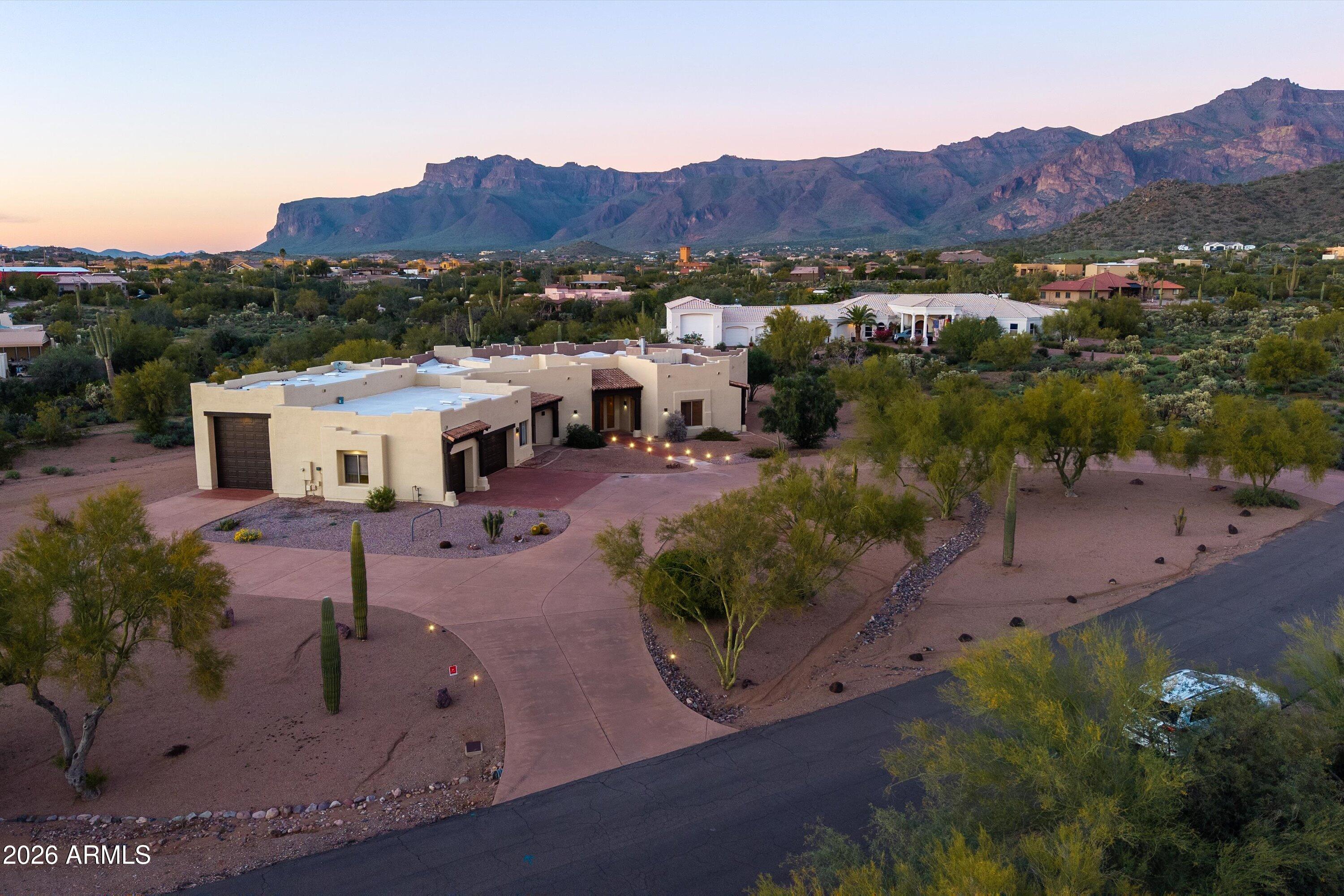 10600 E CORDOVA Street