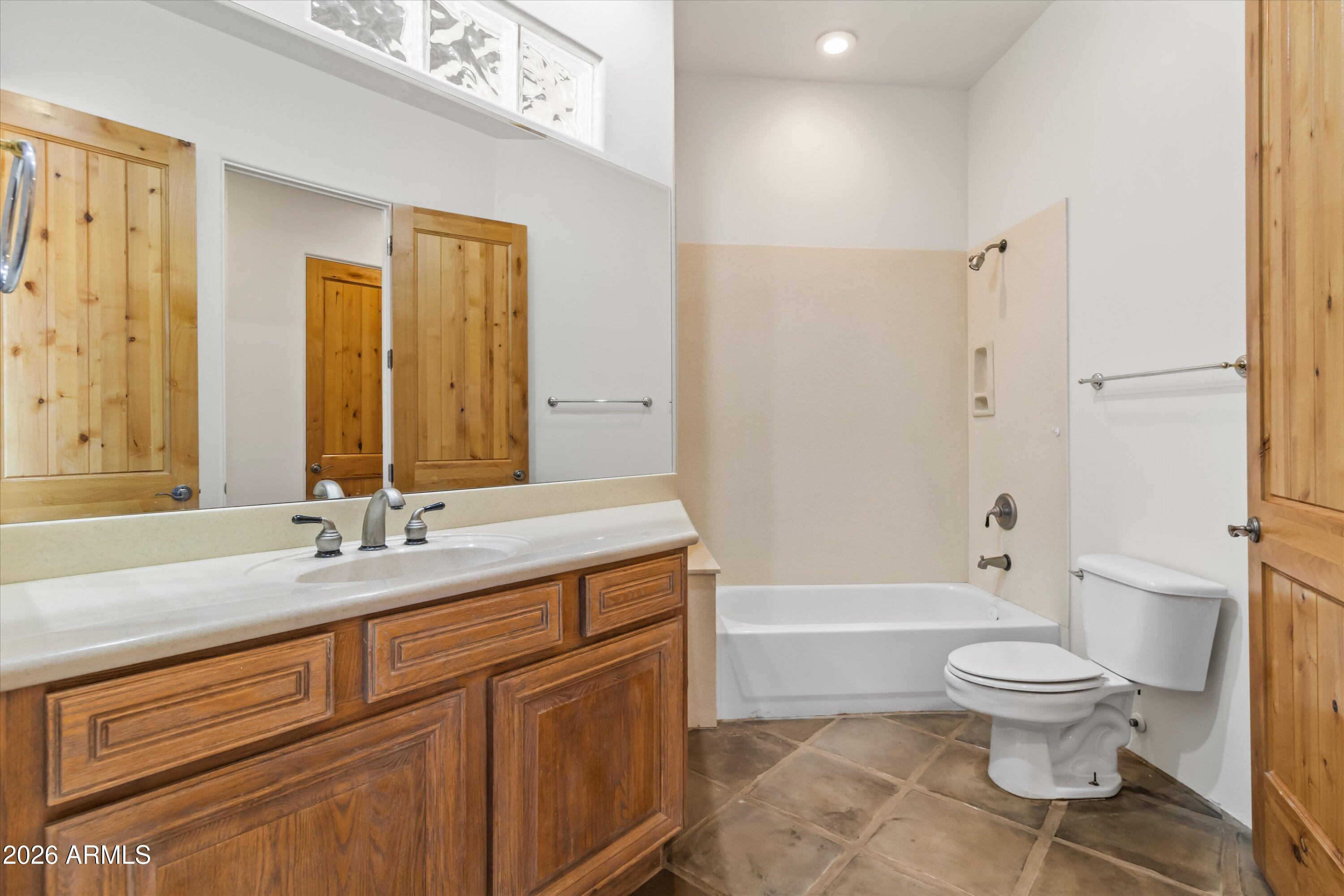 10600 E CORDOVA Street