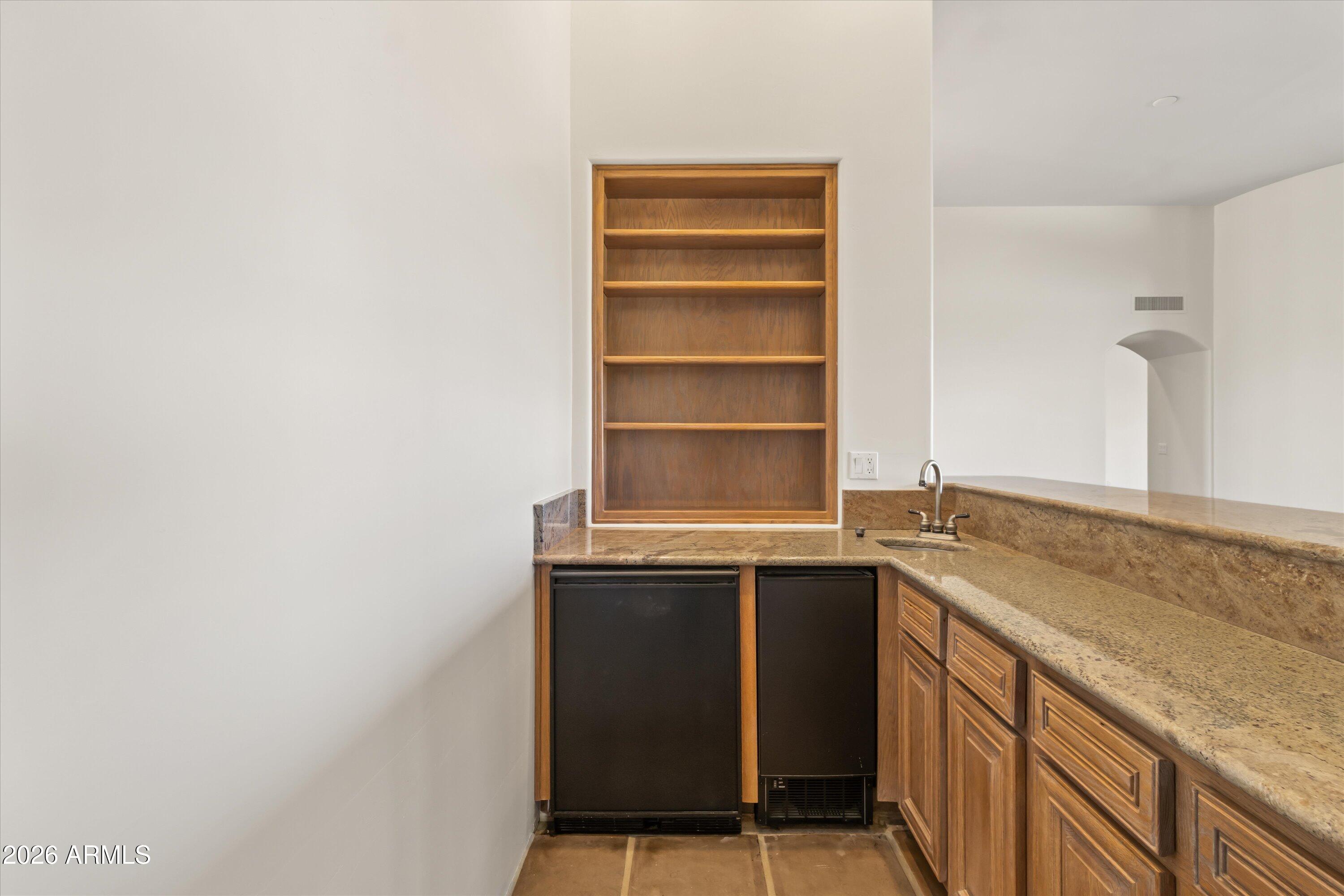 10600 E CORDOVA Street