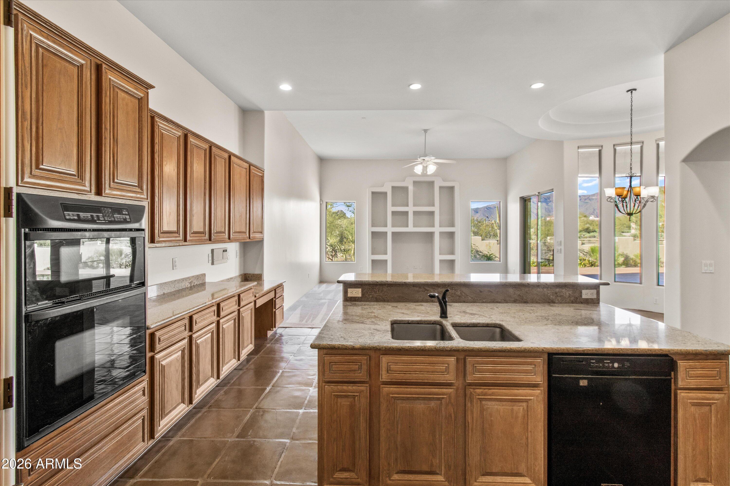 10600 E CORDOVA Street