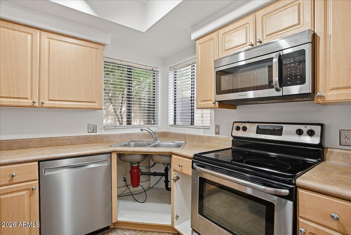 7008 E GOLD DUST Avenue 115