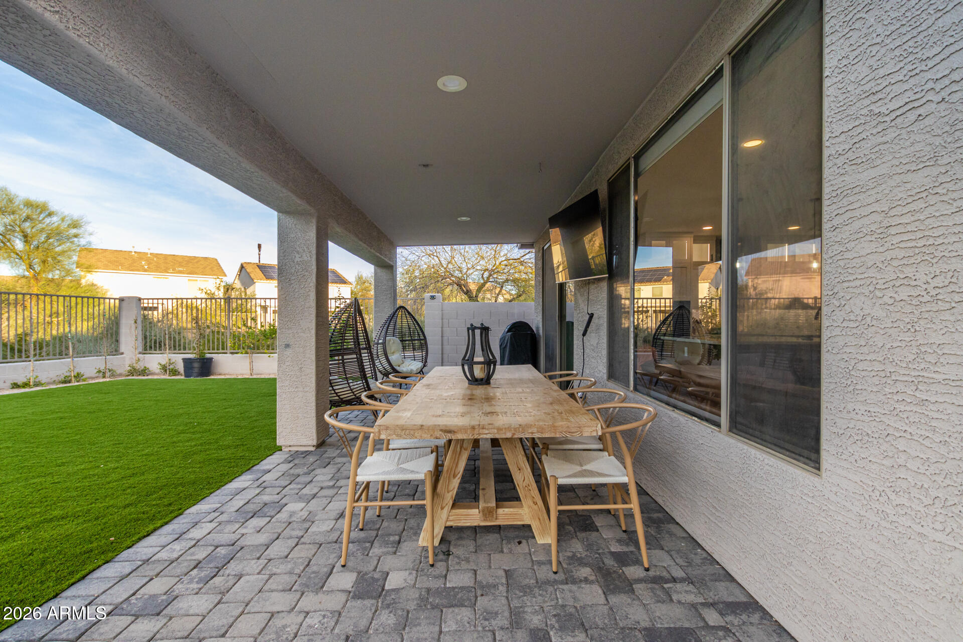 6404 W BLACK HILL Road