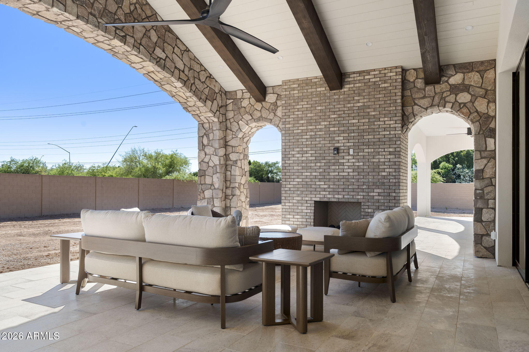 3623 E Mallory Circle