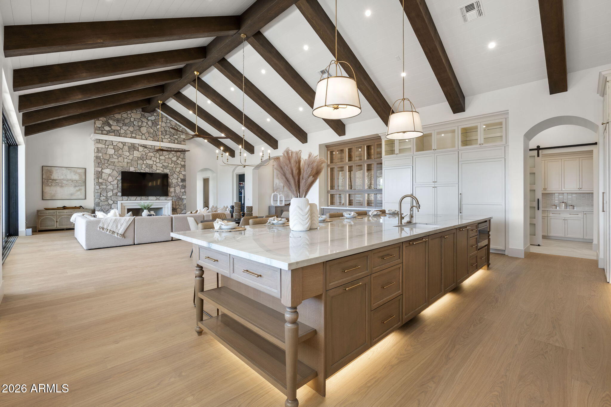 3623 E Mallory Circle