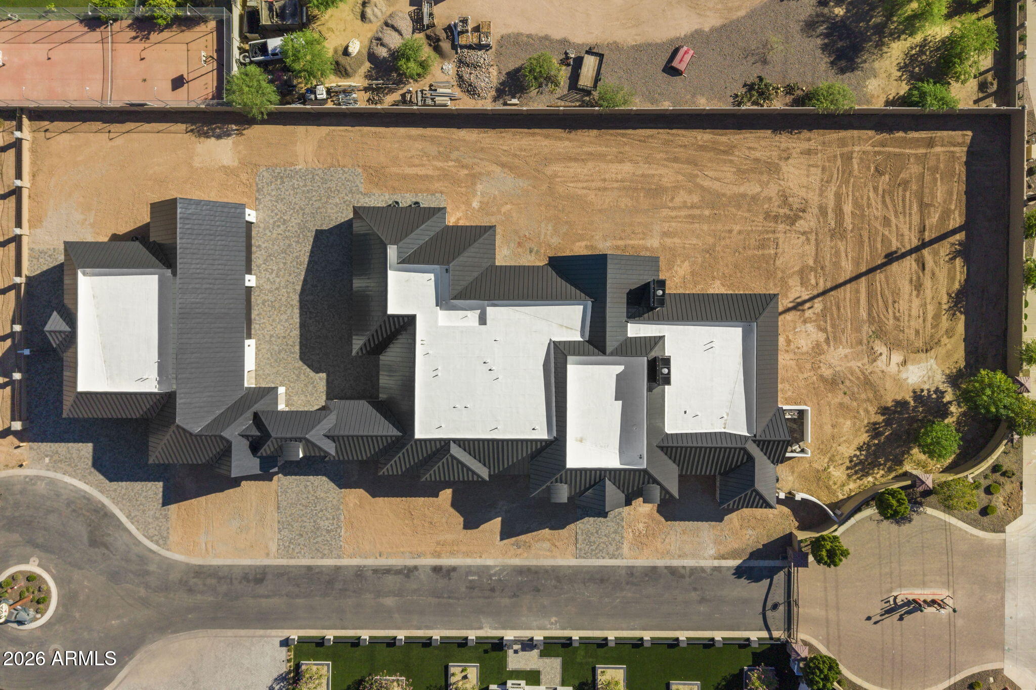 3623 E Mallory Circle