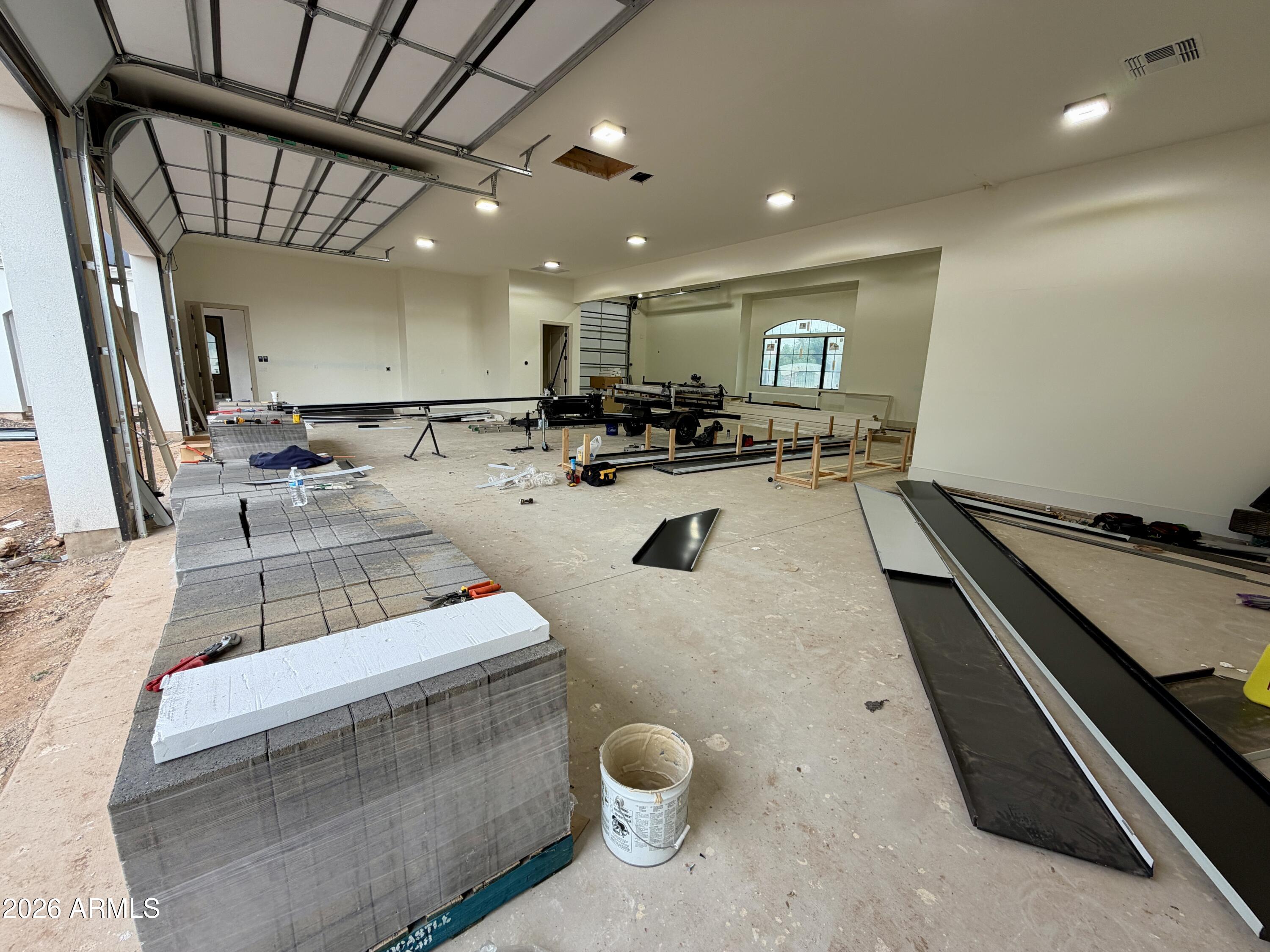 3623 E Mallory Circle