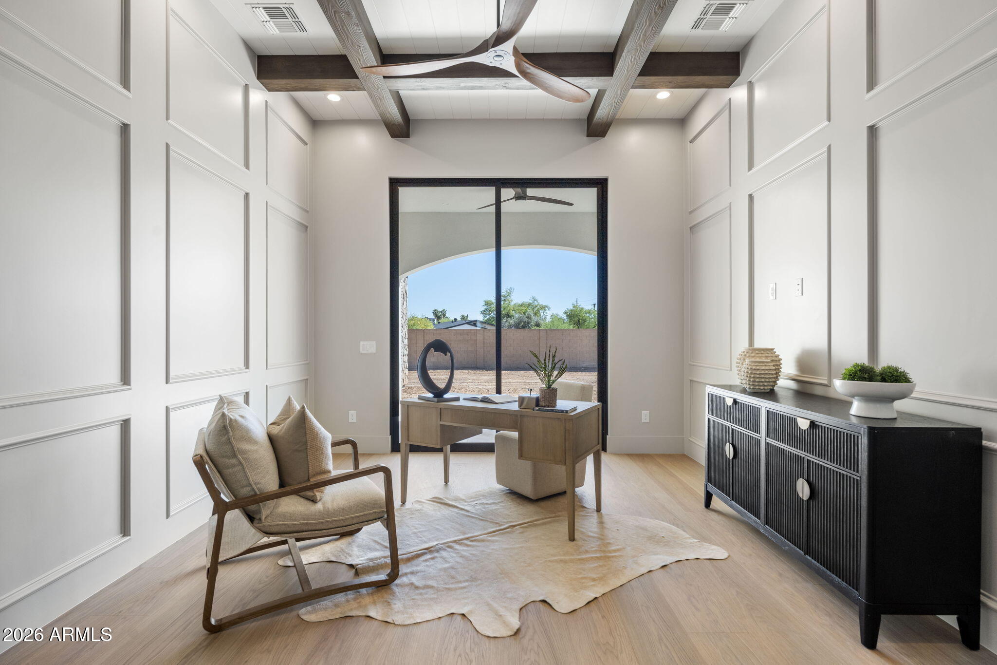 3623 E Mallory Circle