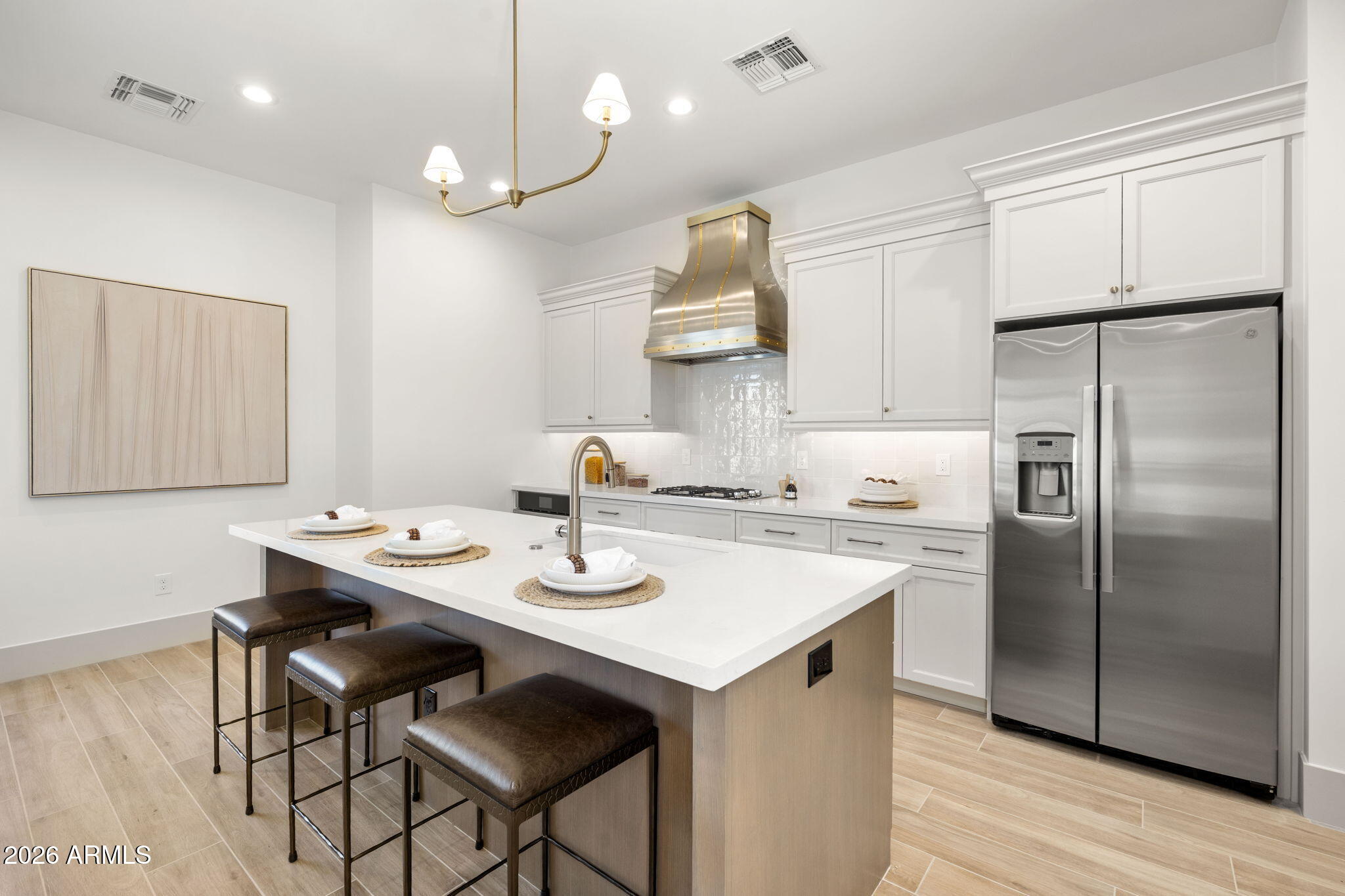 3623 E Mallory Circle