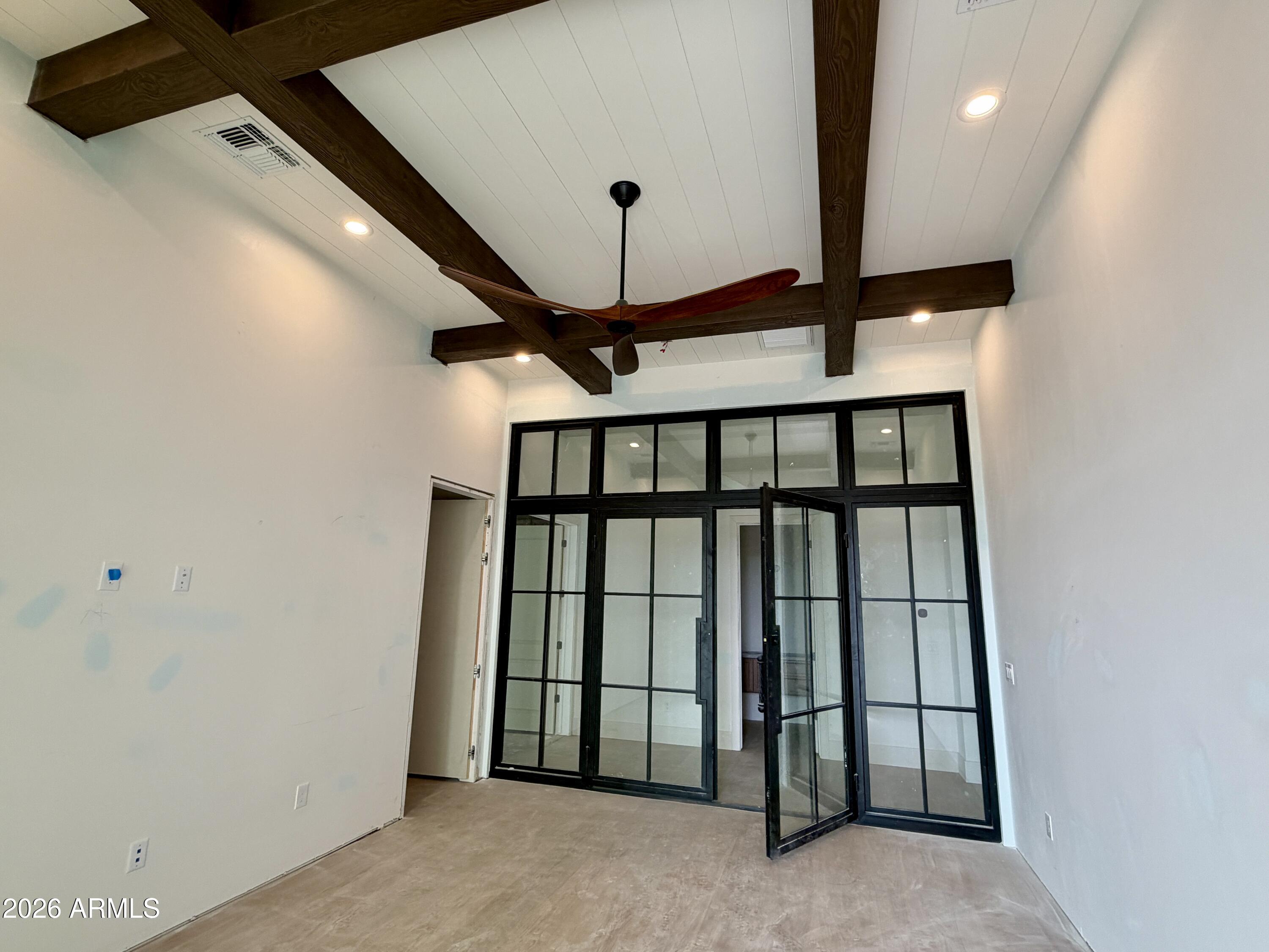 3623 E Mallory Circle