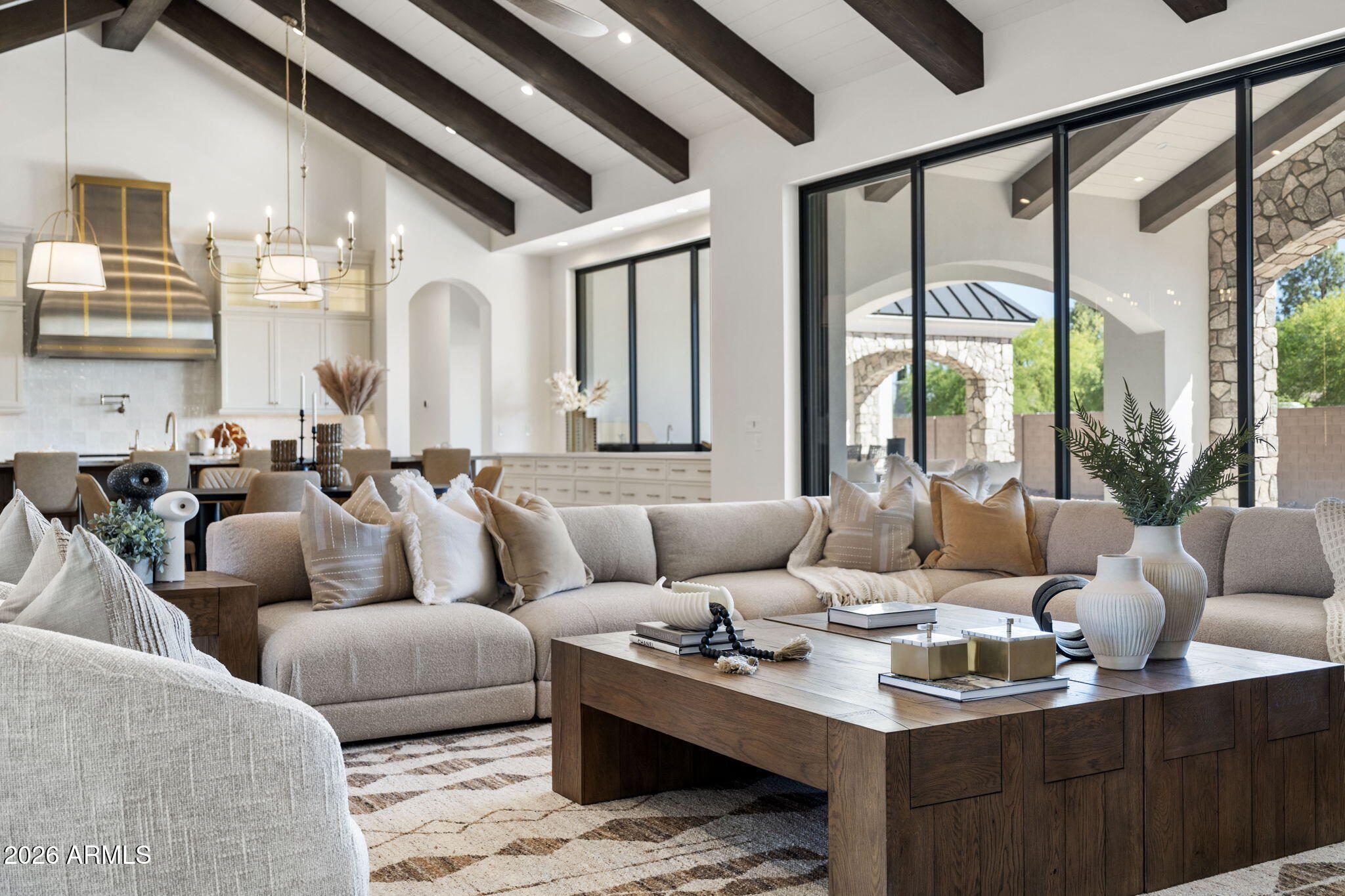 3623 E Mallory Circle