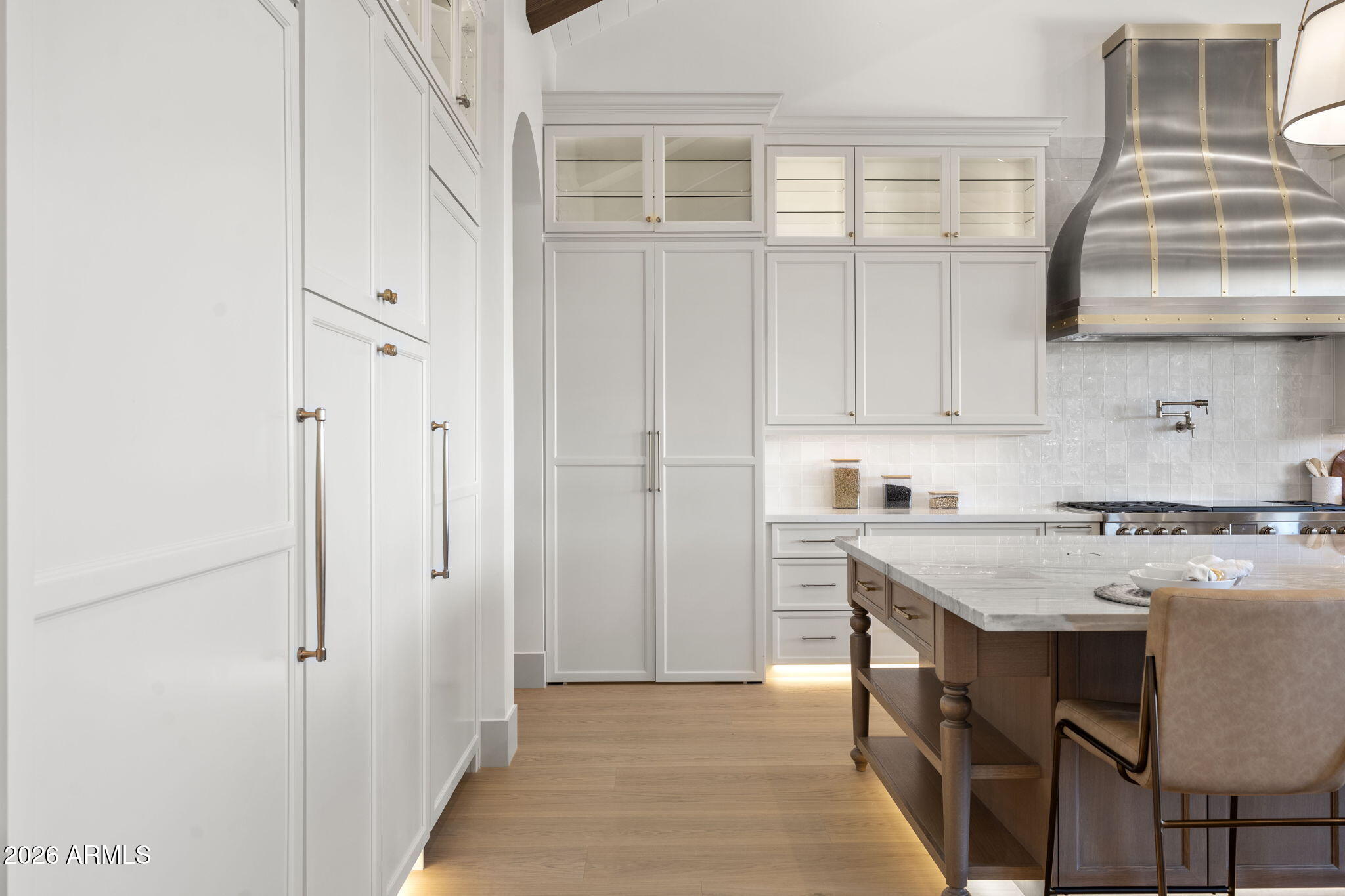 3623 E Mallory Circle