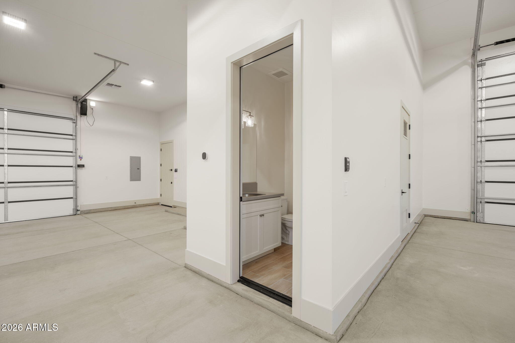 3623 E Mallory Circle