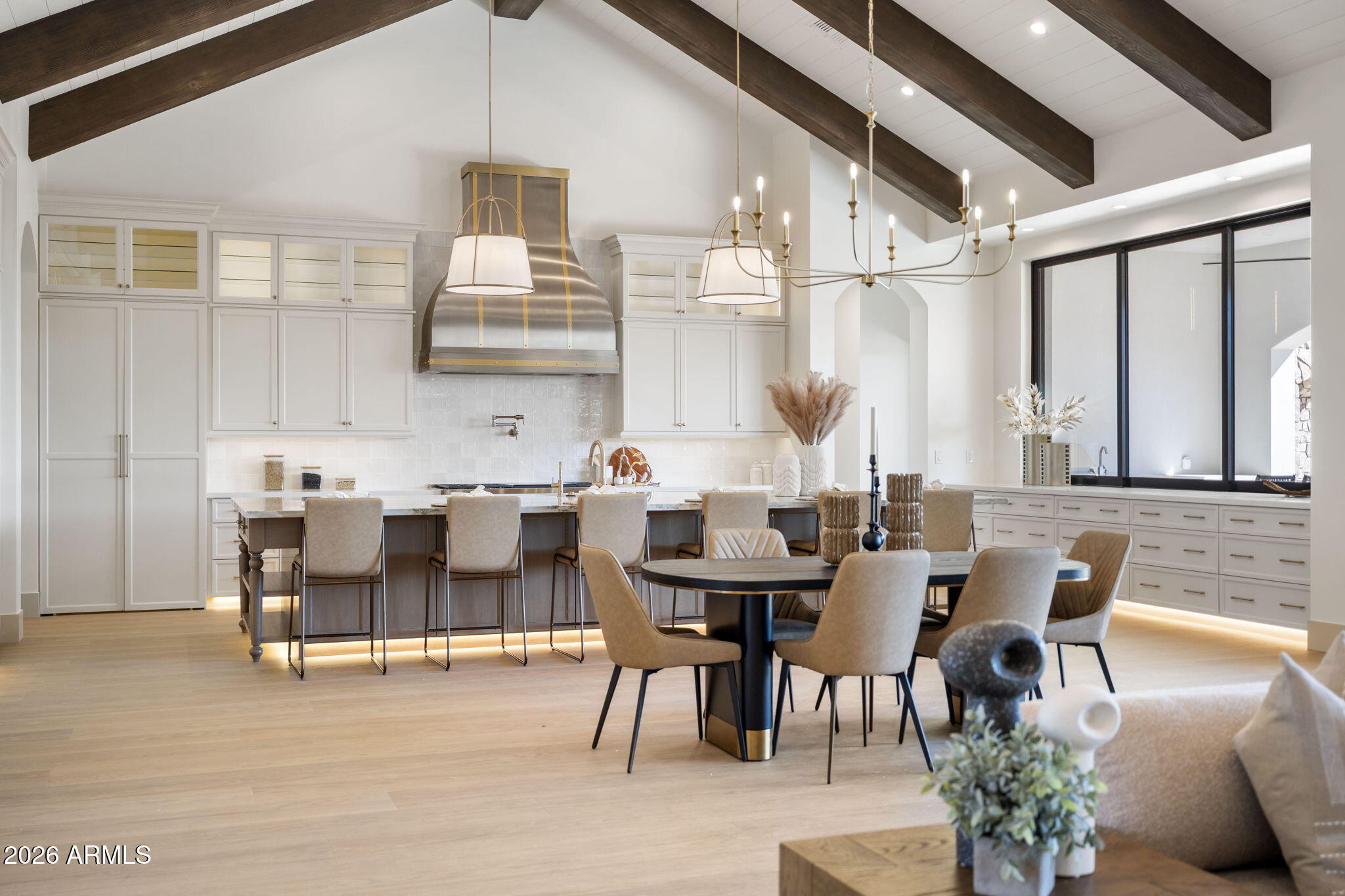 3623 E Mallory Circle