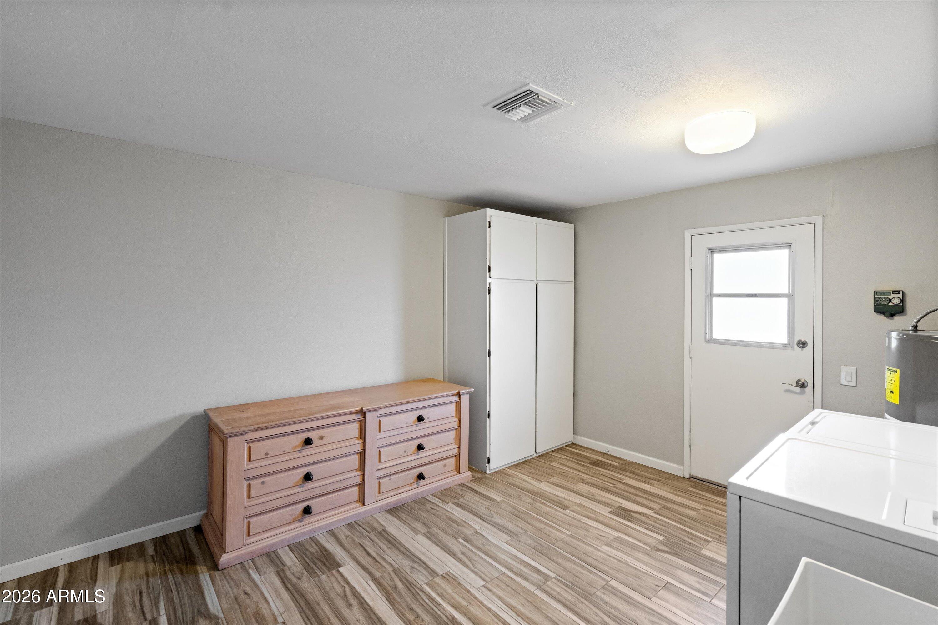 13234 W DESERT GLEN Drive