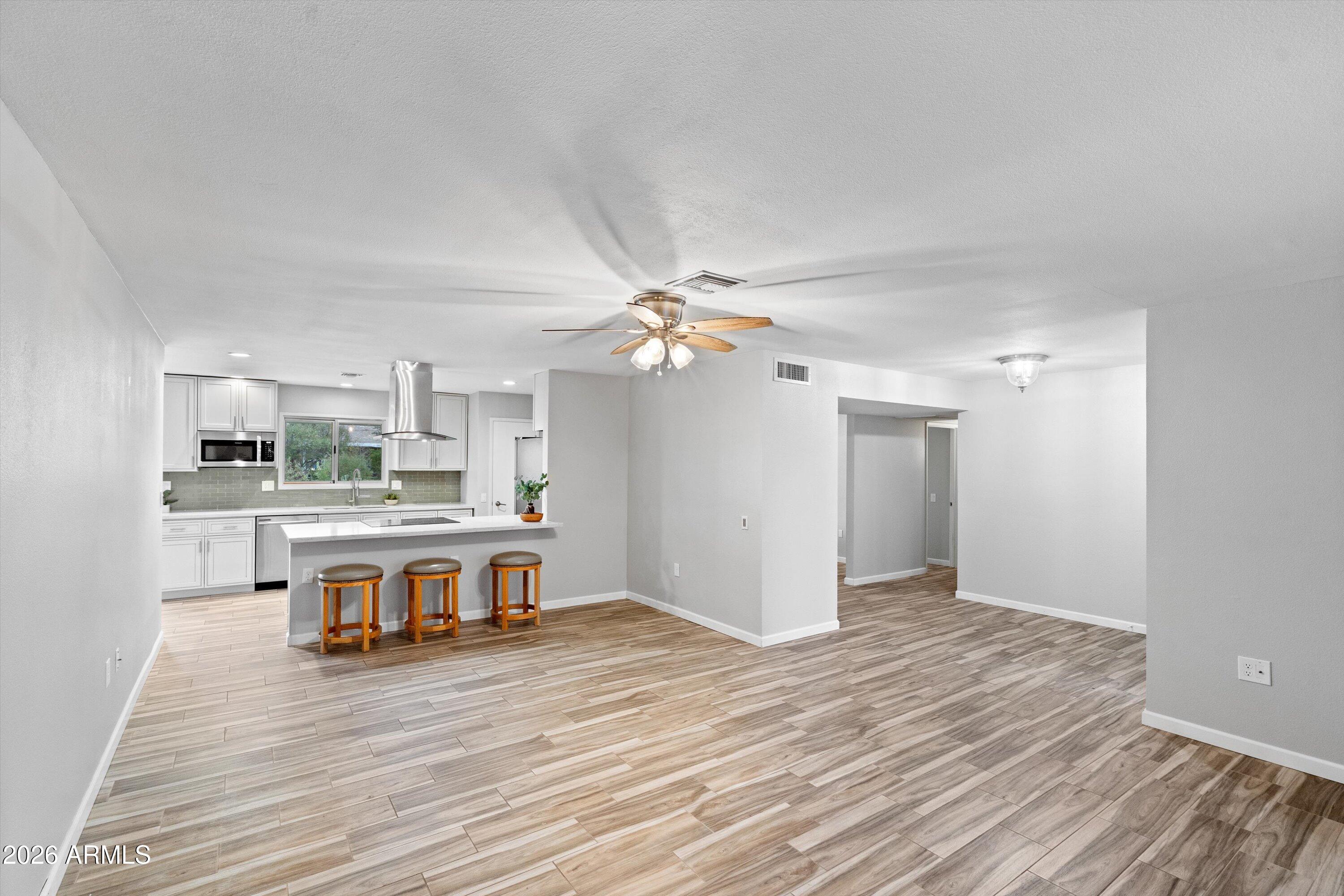 13234 W DESERT GLEN Drive