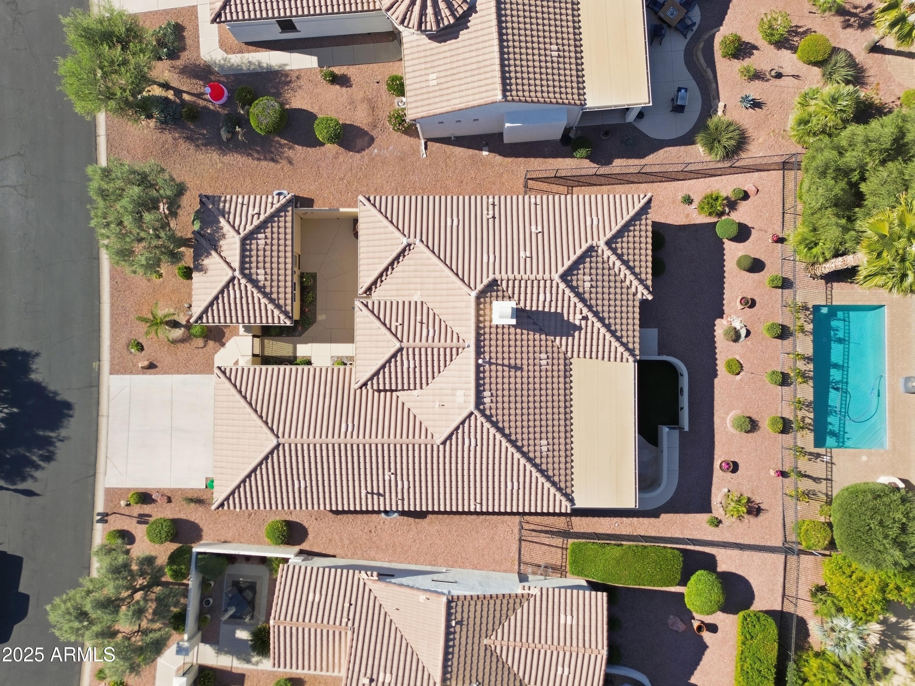 13142 W NOGALES Drive