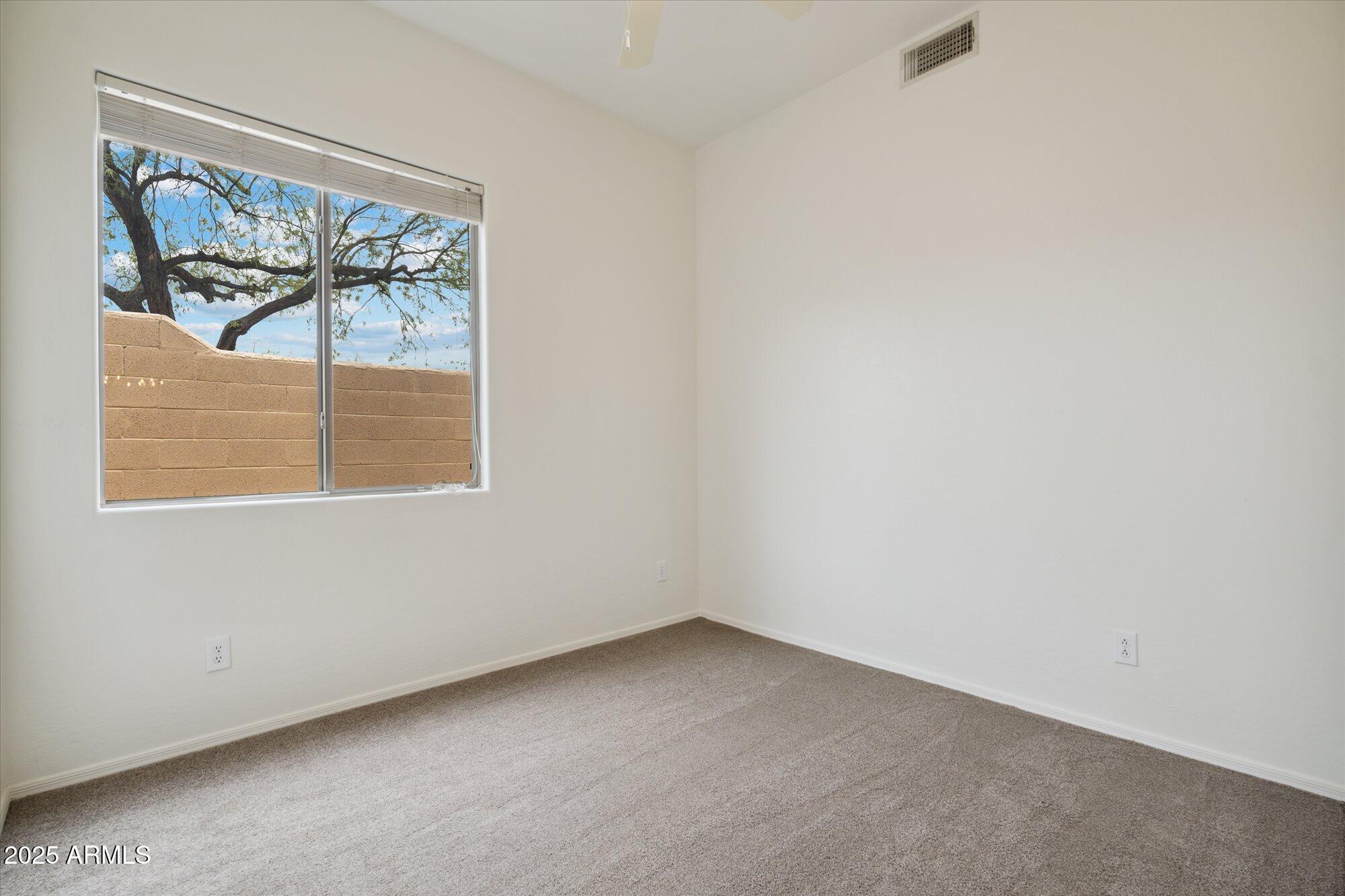 7360 E Wing Shadow Road