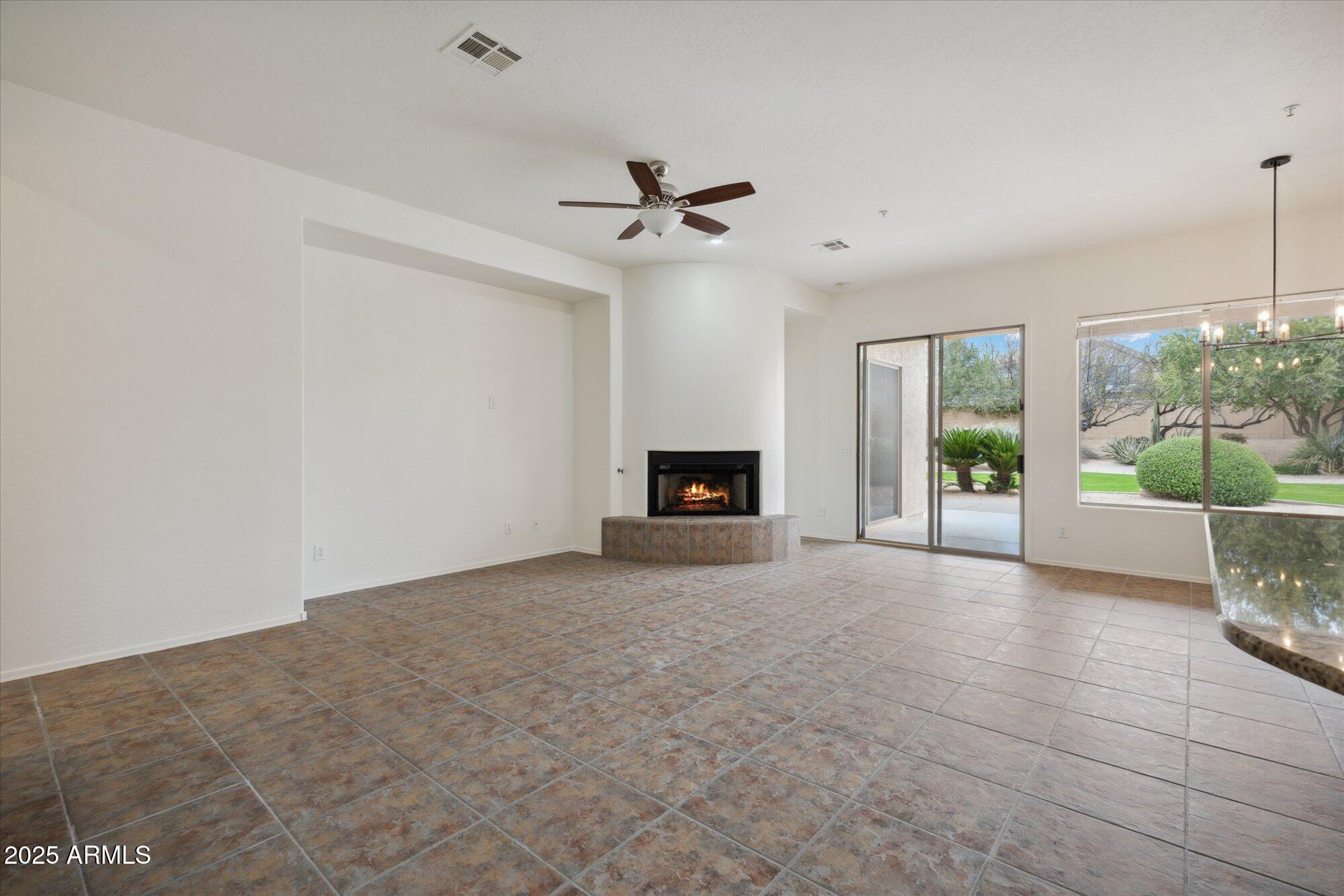 7360 E Wing Shadow Road