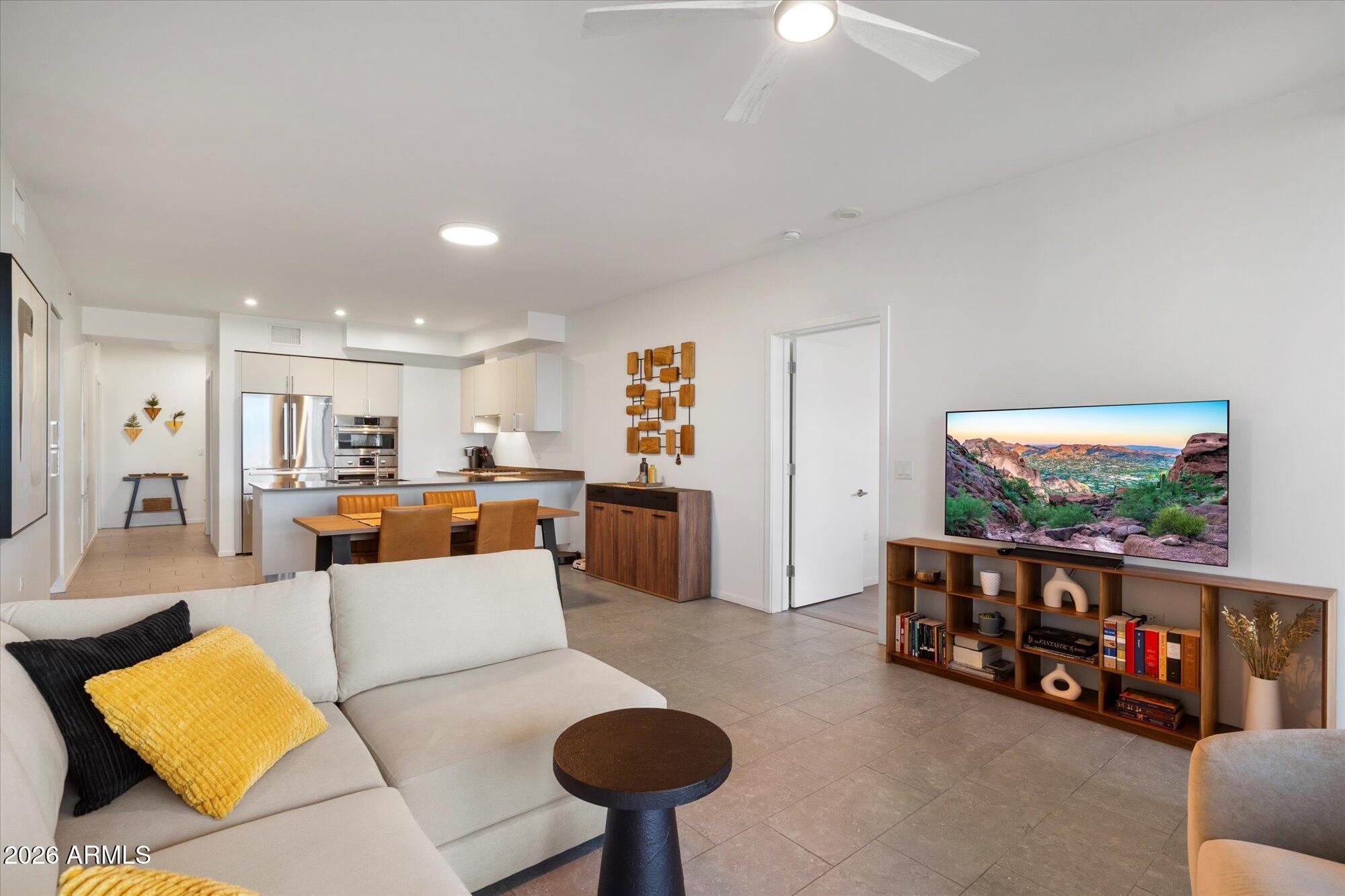 7180 E KIERLAND Boulevard 911