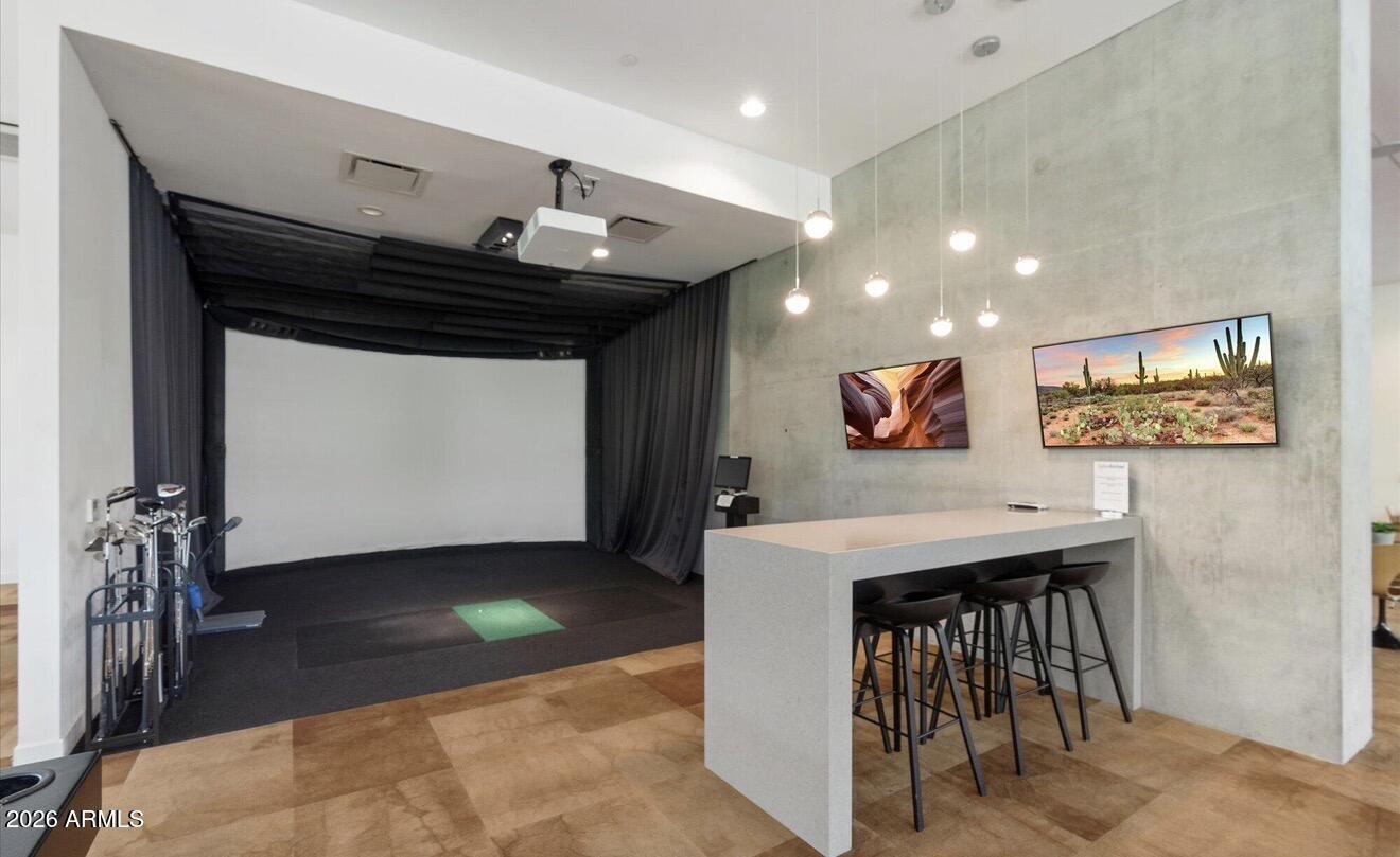 7180 E KIERLAND Boulevard 911