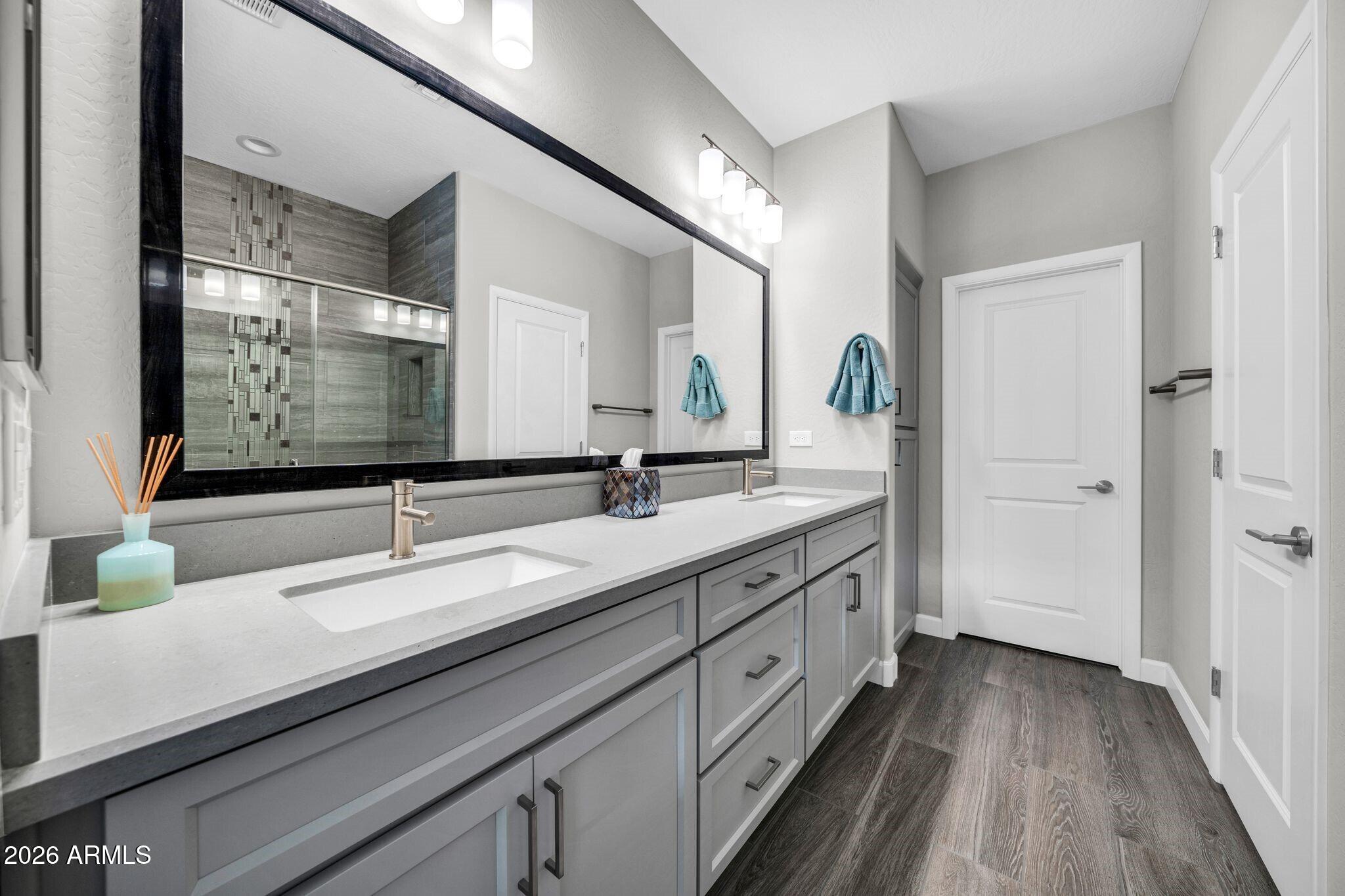 17501 E CINDERCONE Way