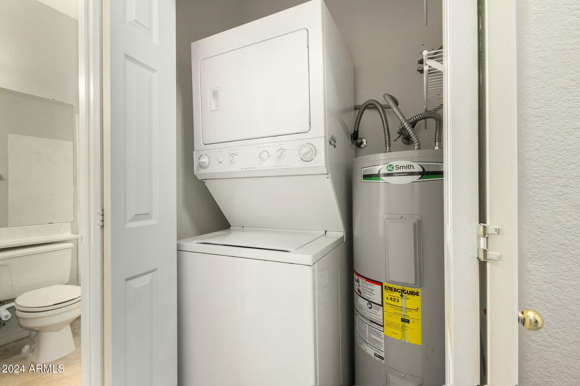 2801 N LITCHFIELD Road 18