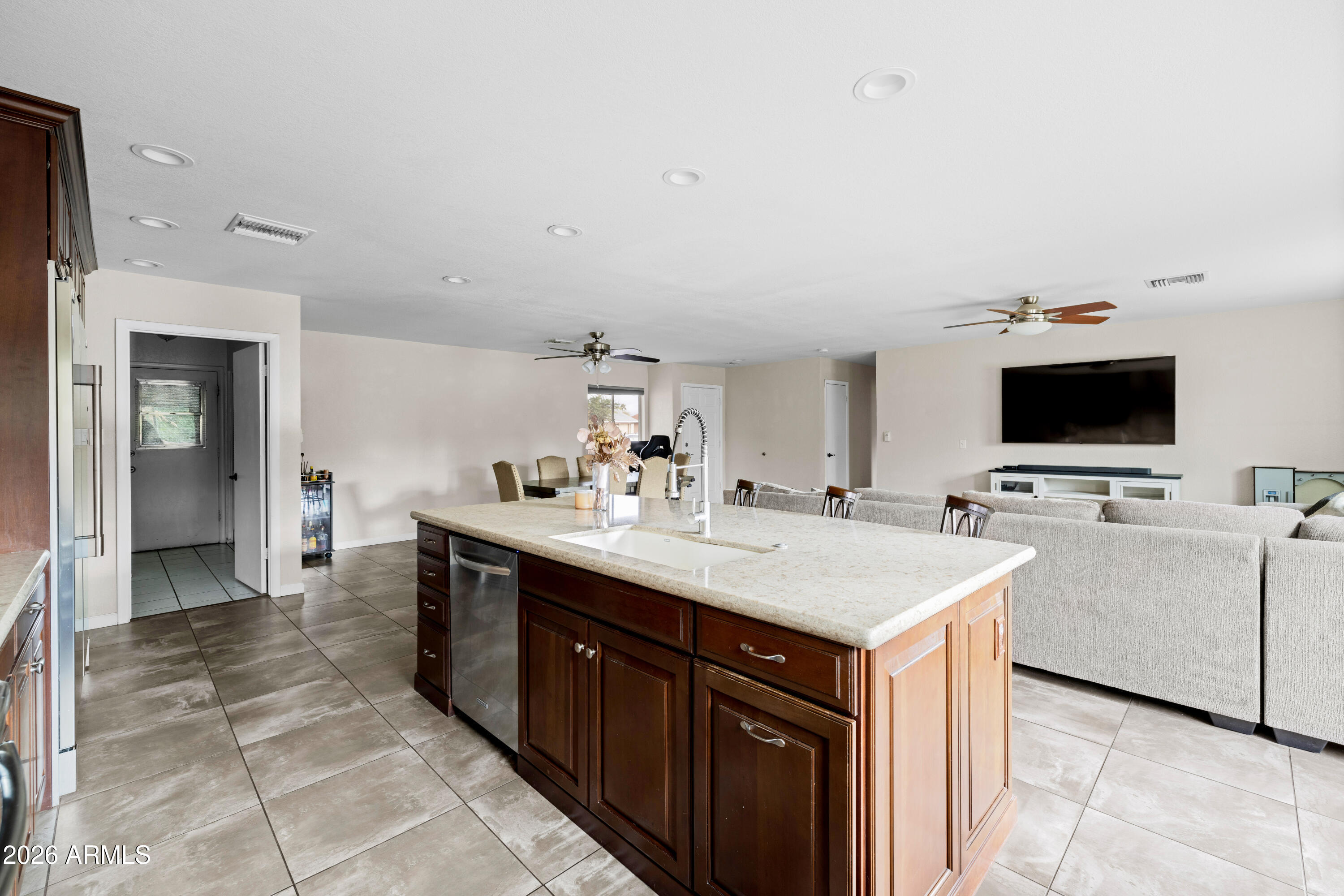 1955 W SHADY GLEN Avenue