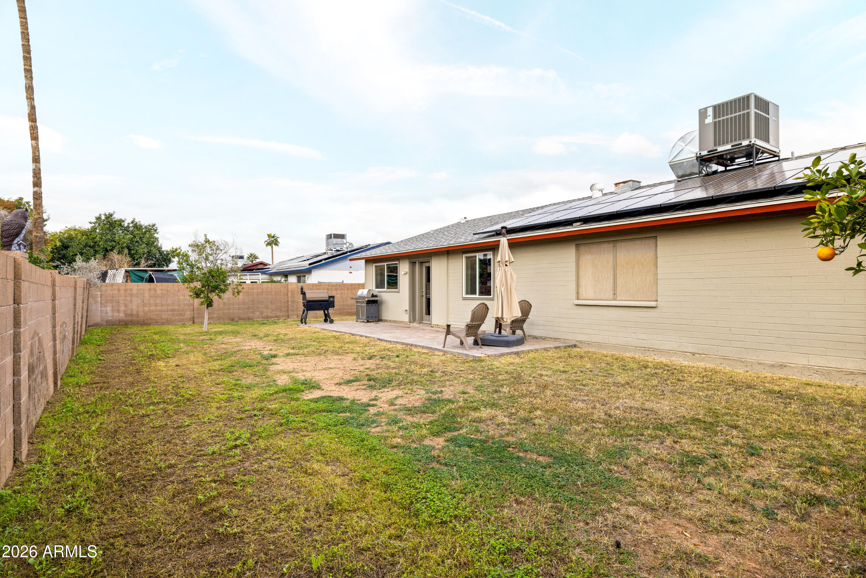 1955 W SHADY GLEN Avenue