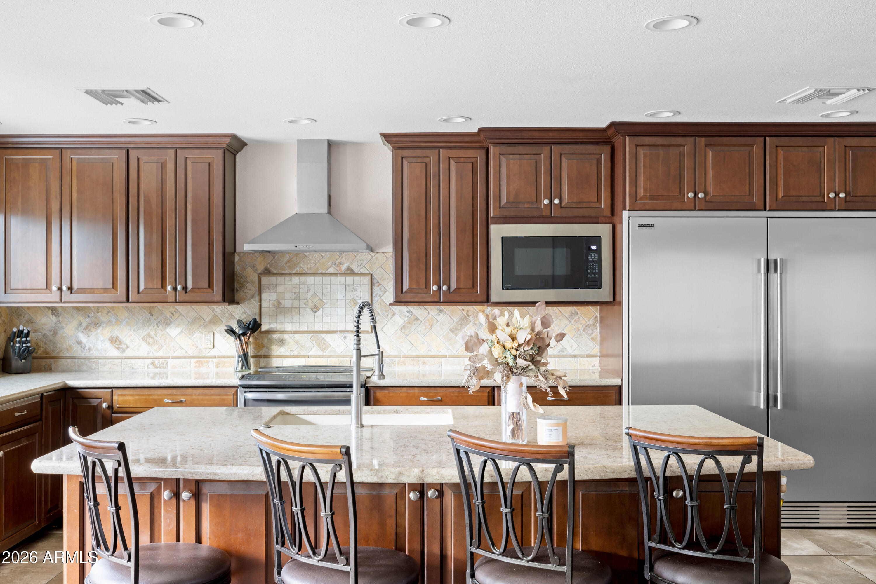 1955 W SHADY GLEN Avenue