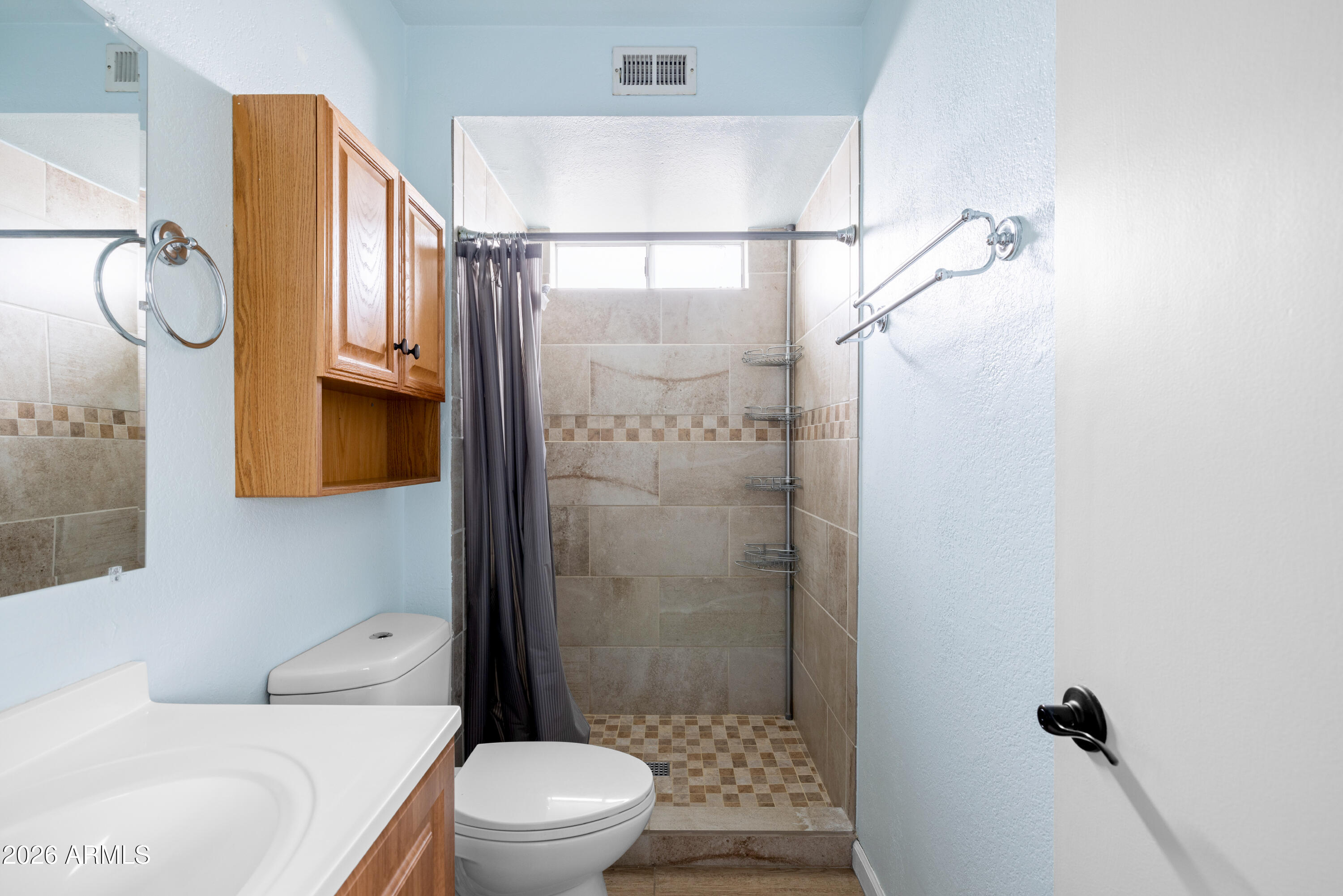 1955 W SHADY GLEN Avenue