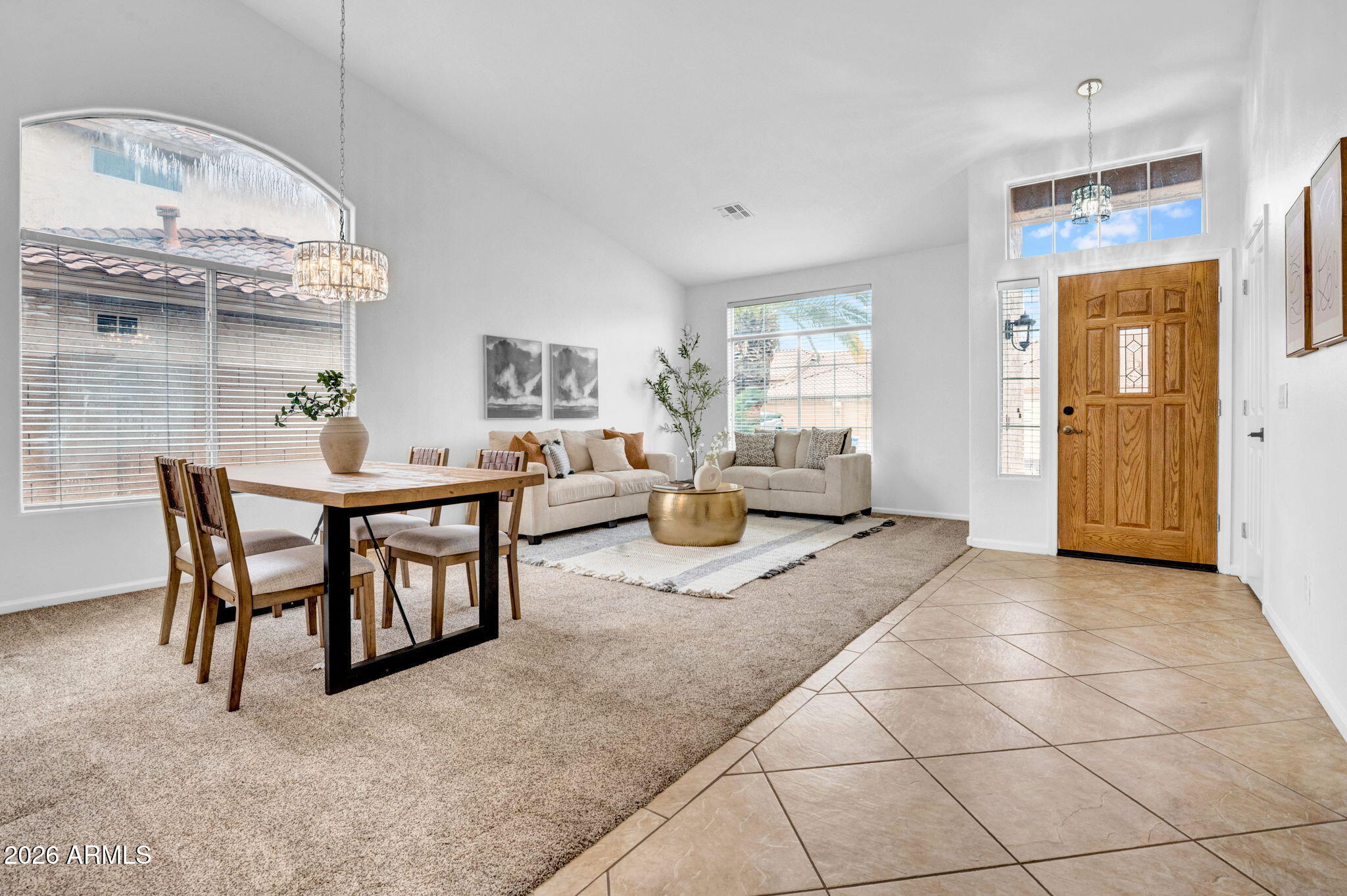 746 W STANFORD Avenue