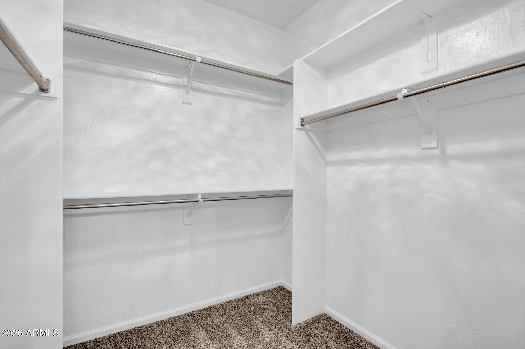 746 W STANFORD Avenue