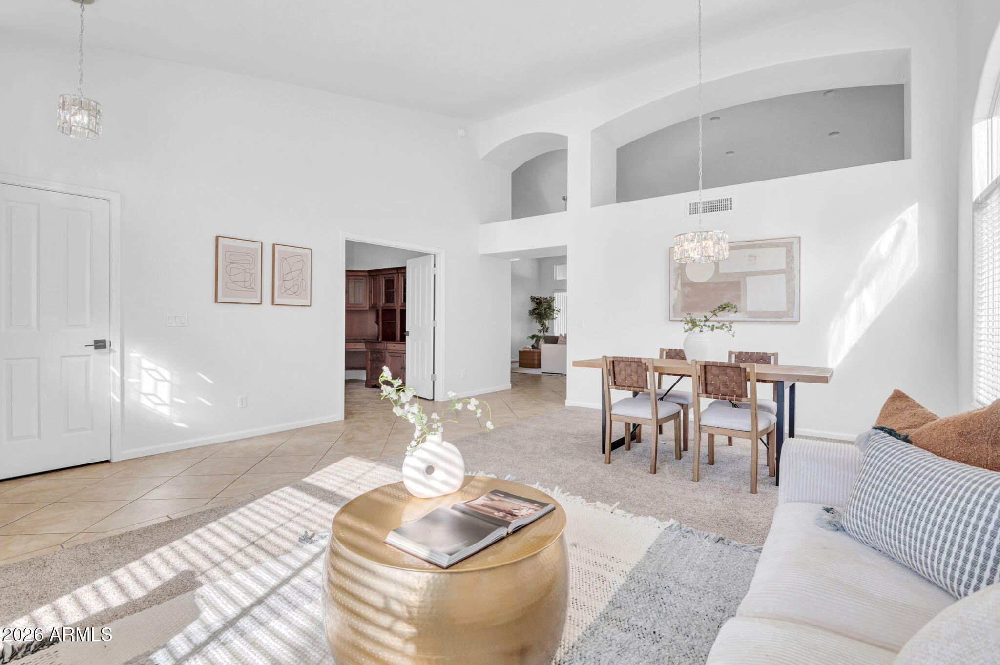 746 W STANFORD Avenue