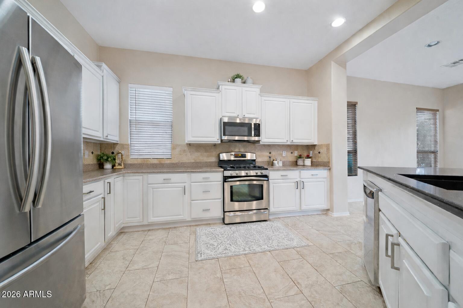 13042 W PINNACLE VISTA Drive