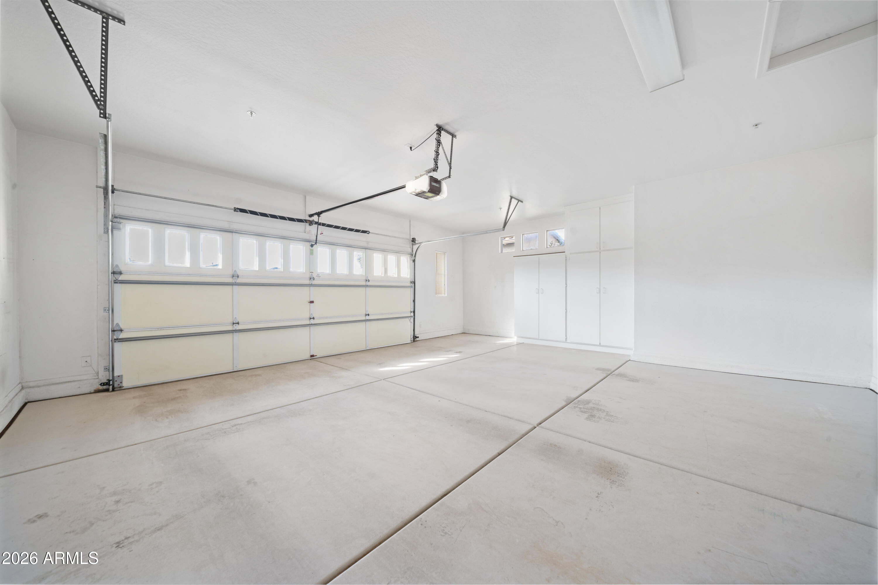 13042 W PINNACLE VISTA Drive