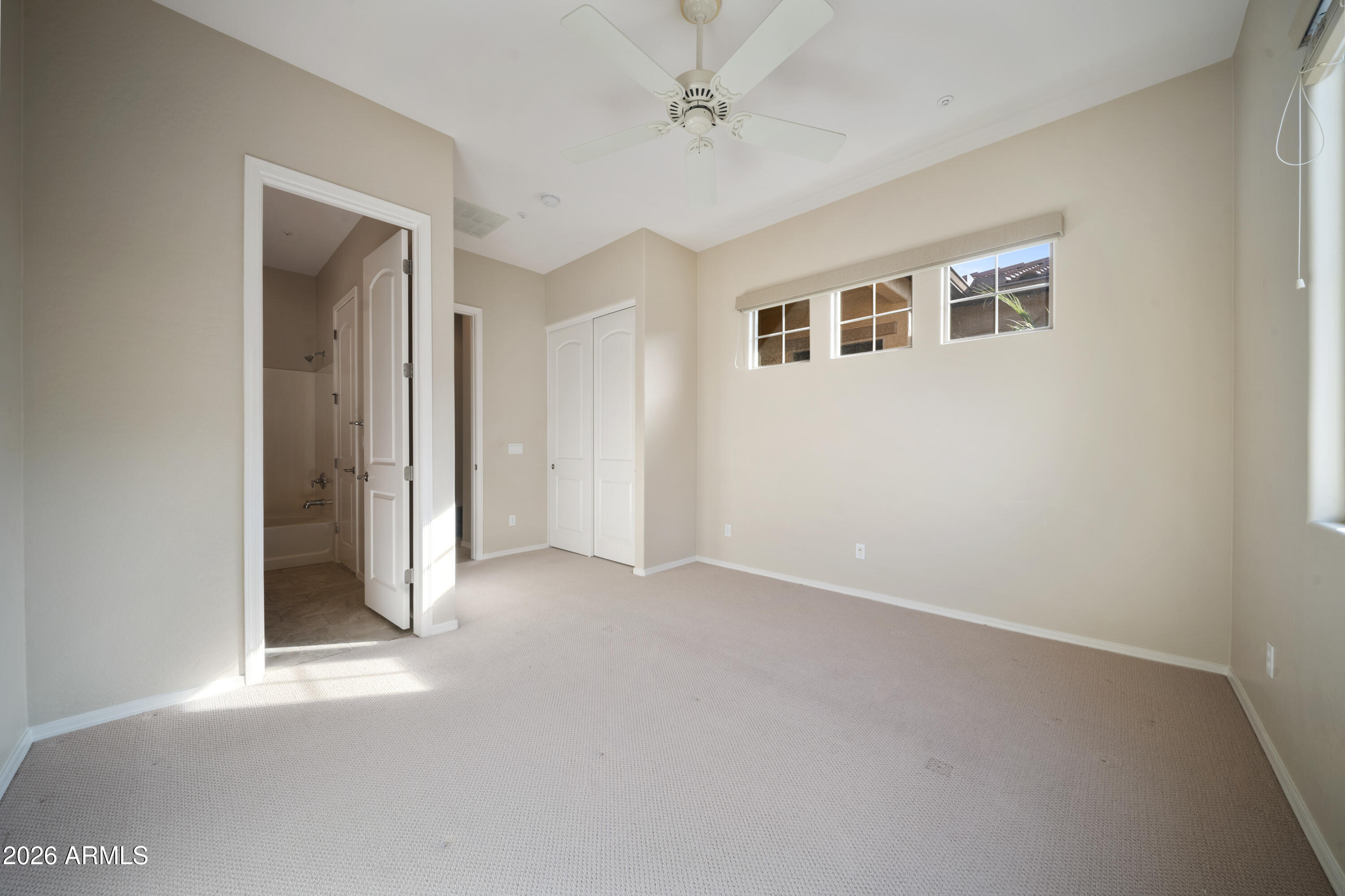 13042 W PINNACLE VISTA Drive