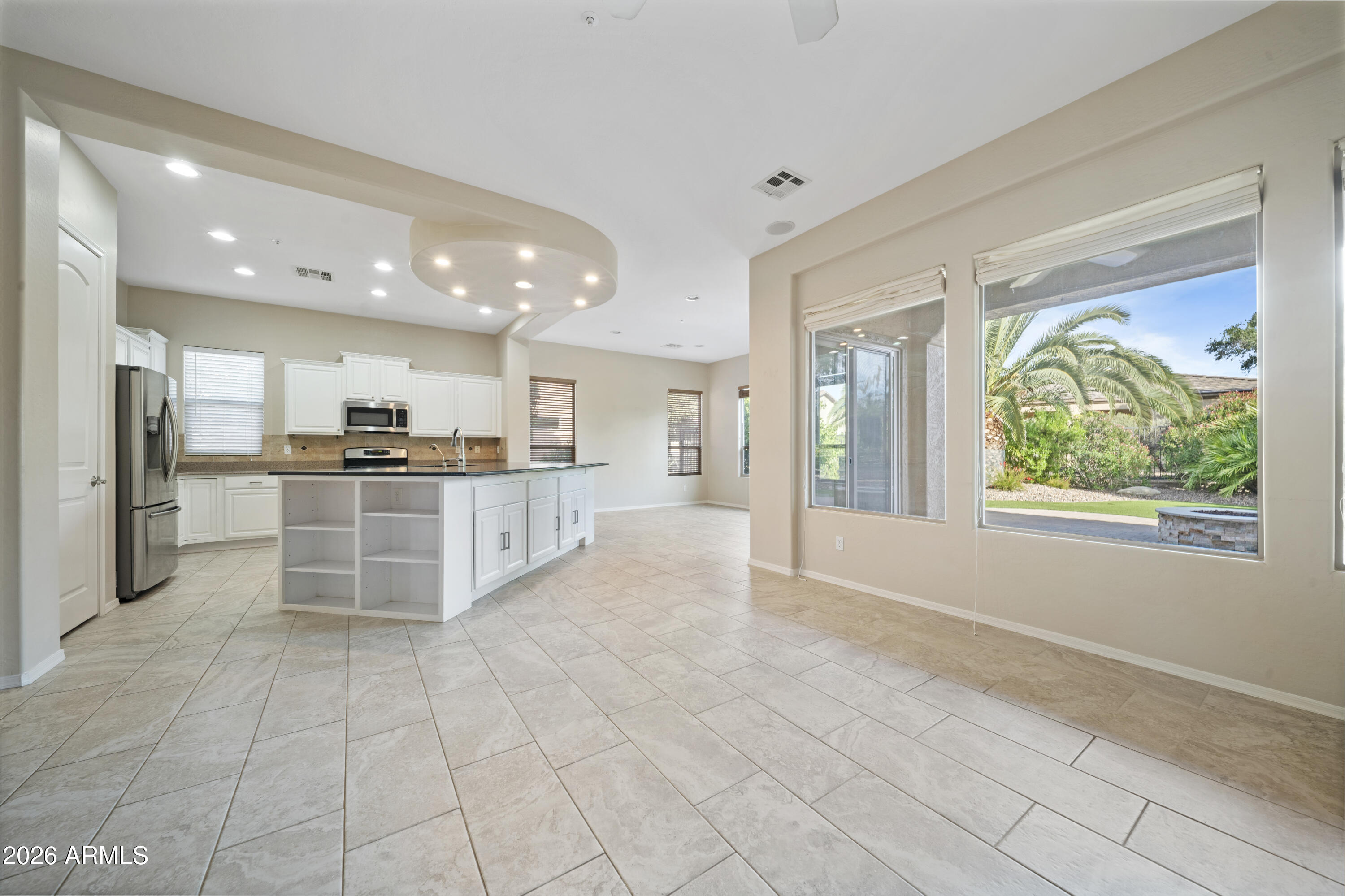 13042 W PINNACLE VISTA Drive