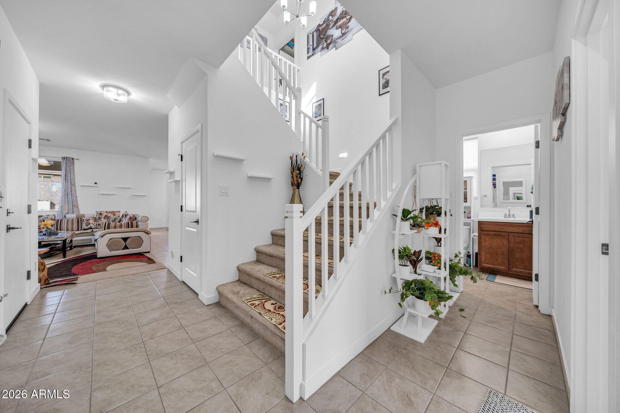 17432 W LUPINE Avenue