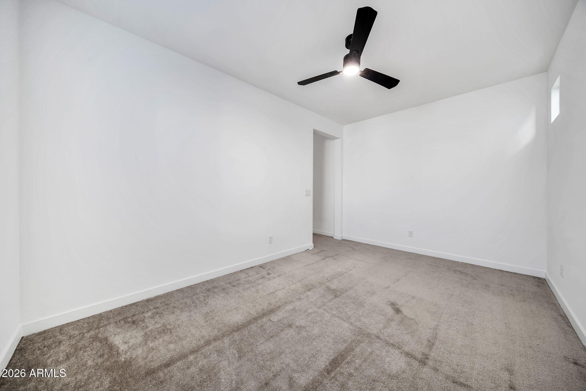 17432 W LUPINE Avenue