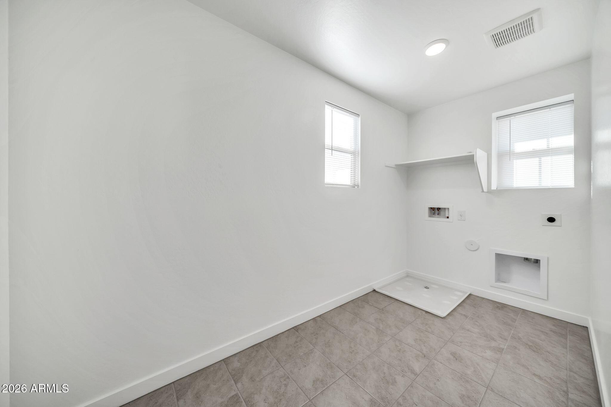 17432 W LUPINE Avenue