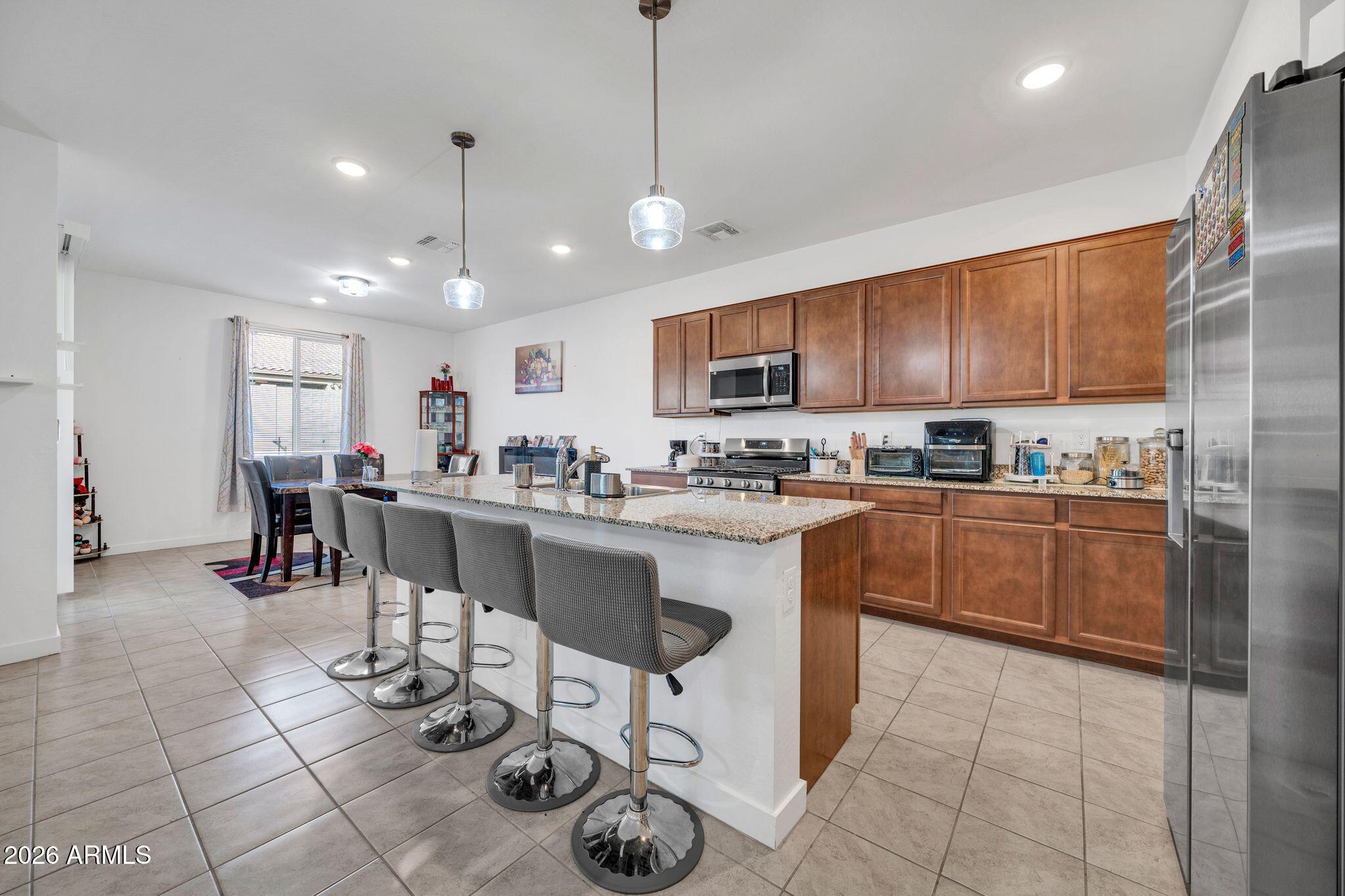 17432 W LUPINE Avenue