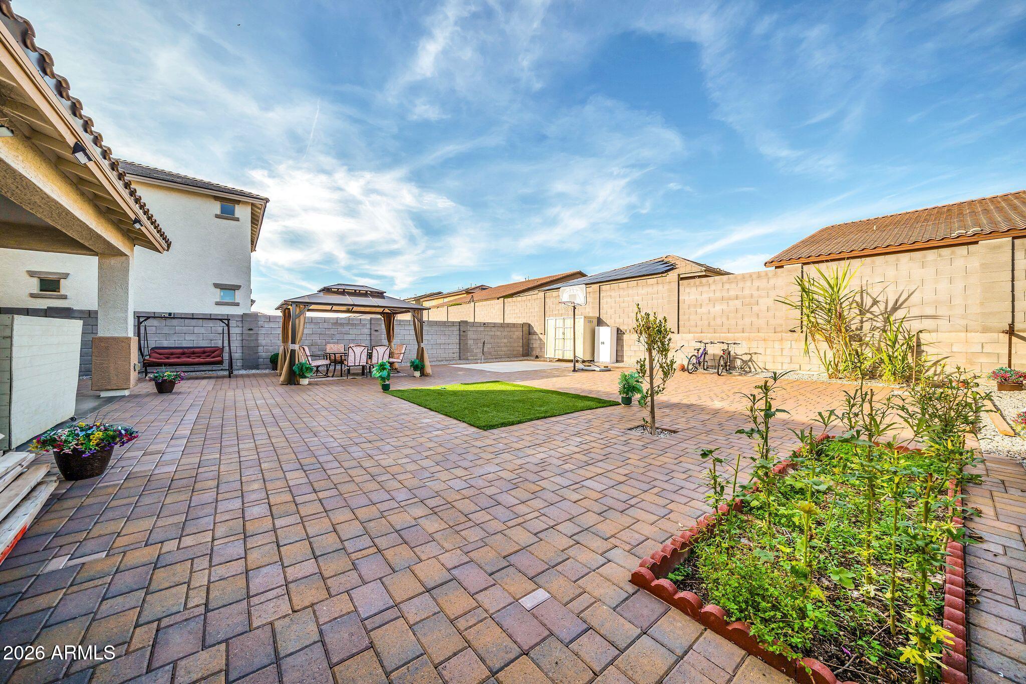 17432 W LUPINE Avenue