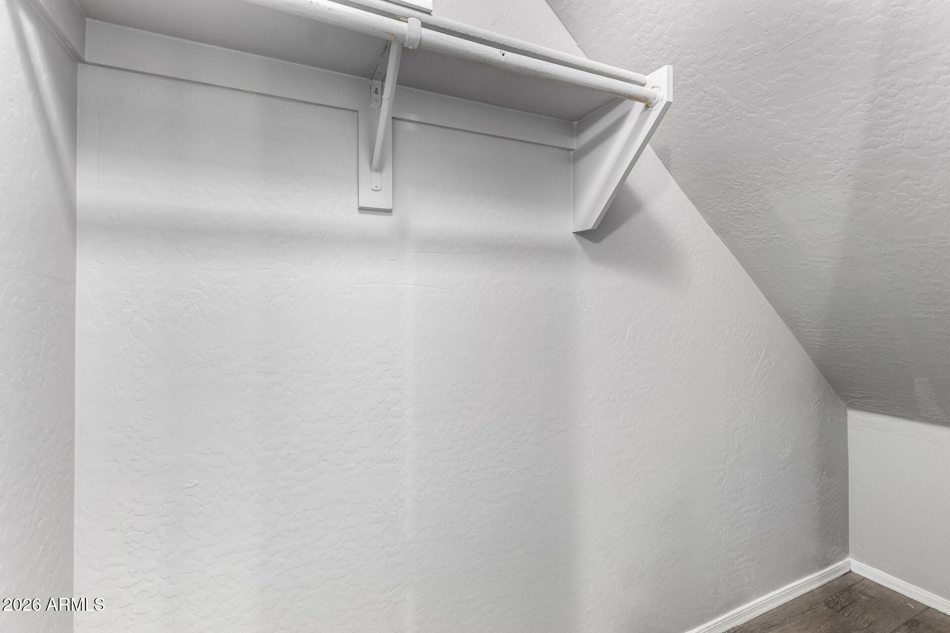 2150 E BELL Road 1075