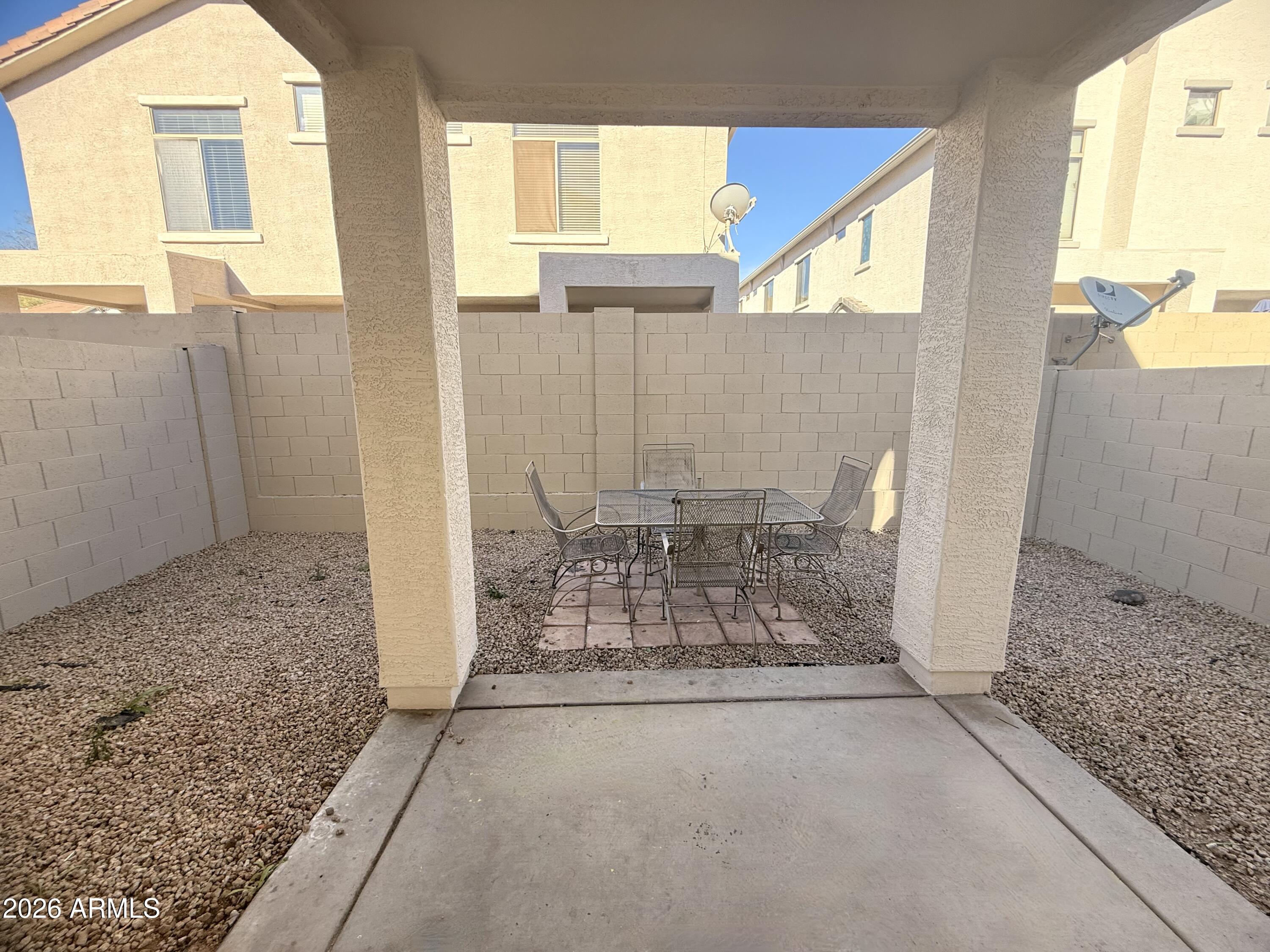 2150 E BELL Road 1075