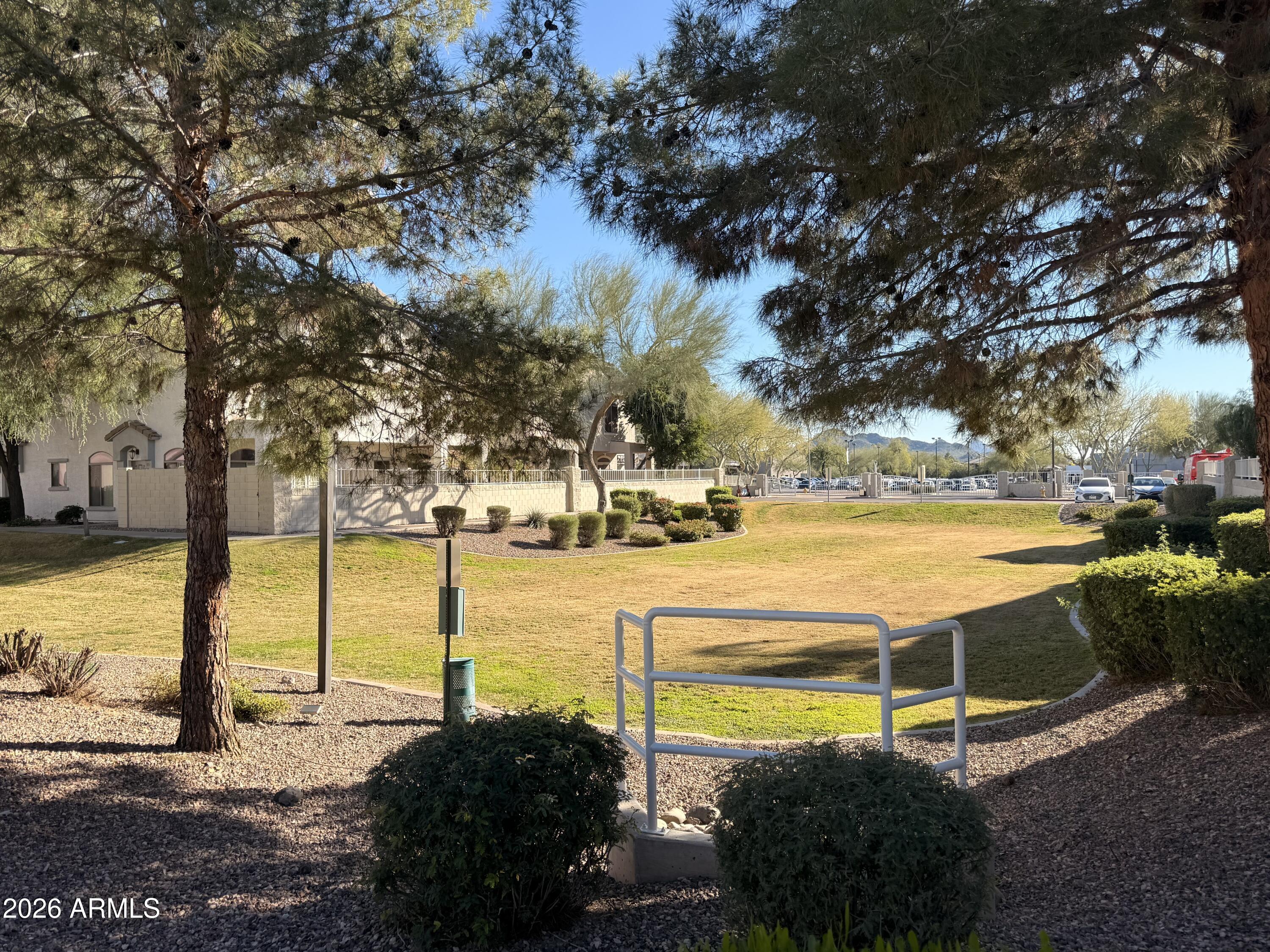 2150 E BELL Road 1075