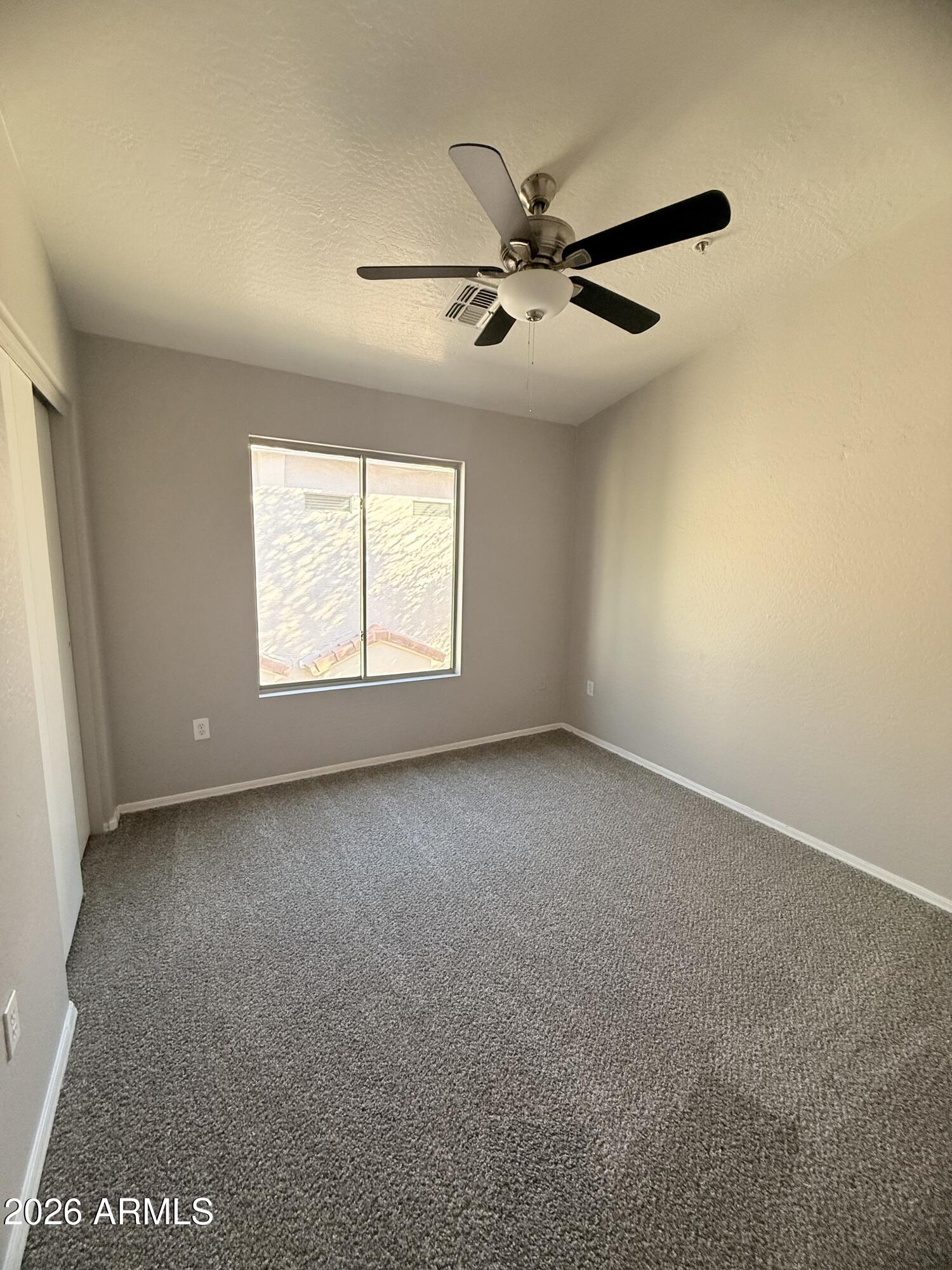 2150 E BELL Road 1075