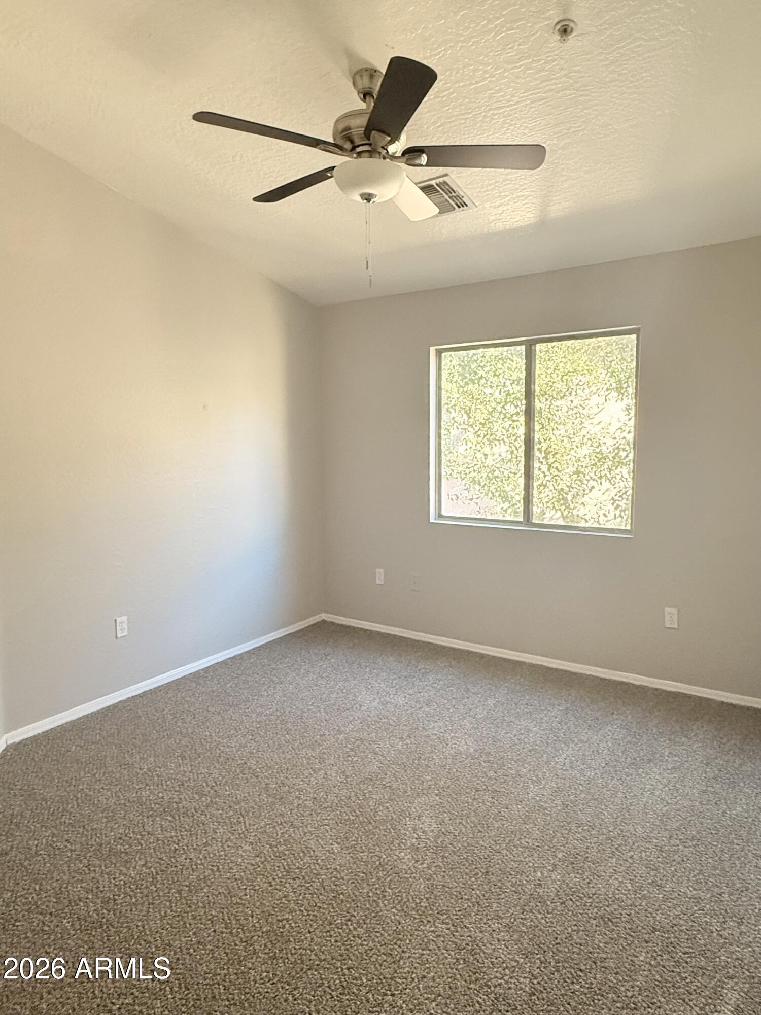 2150 E BELL Road 1075